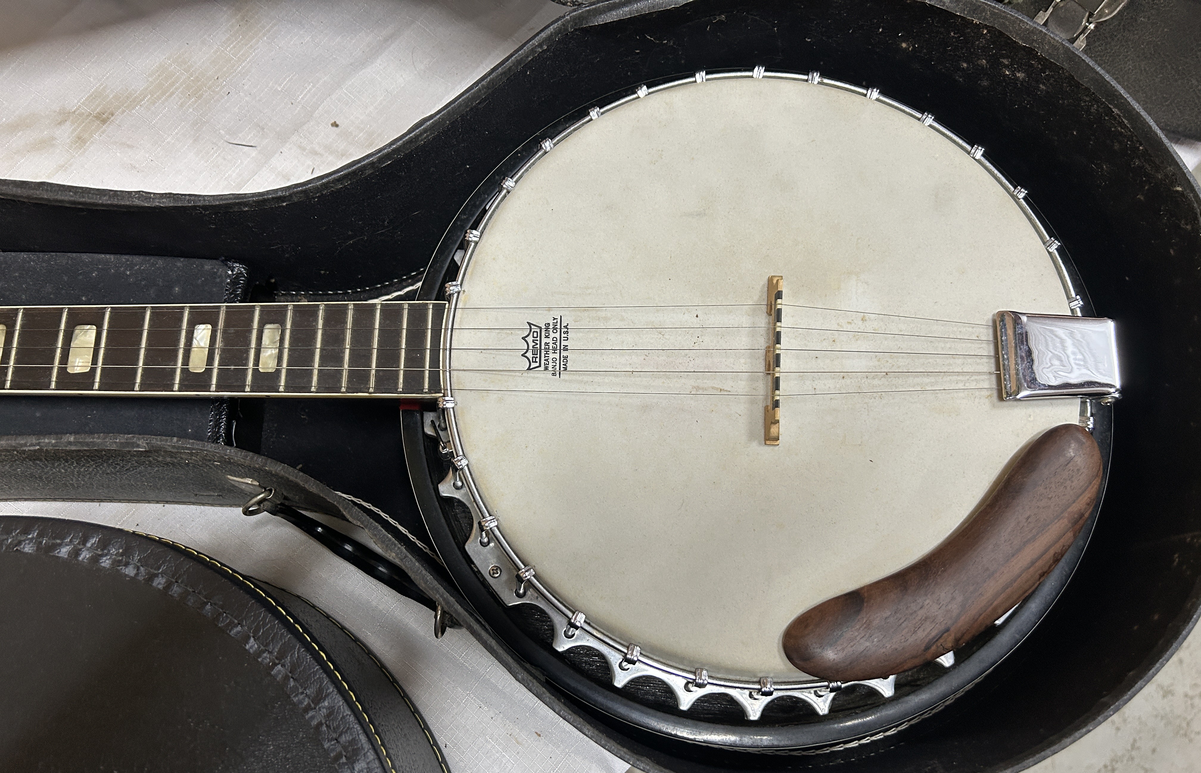 Estates of Gun & Bayonet Collection and Tools Image