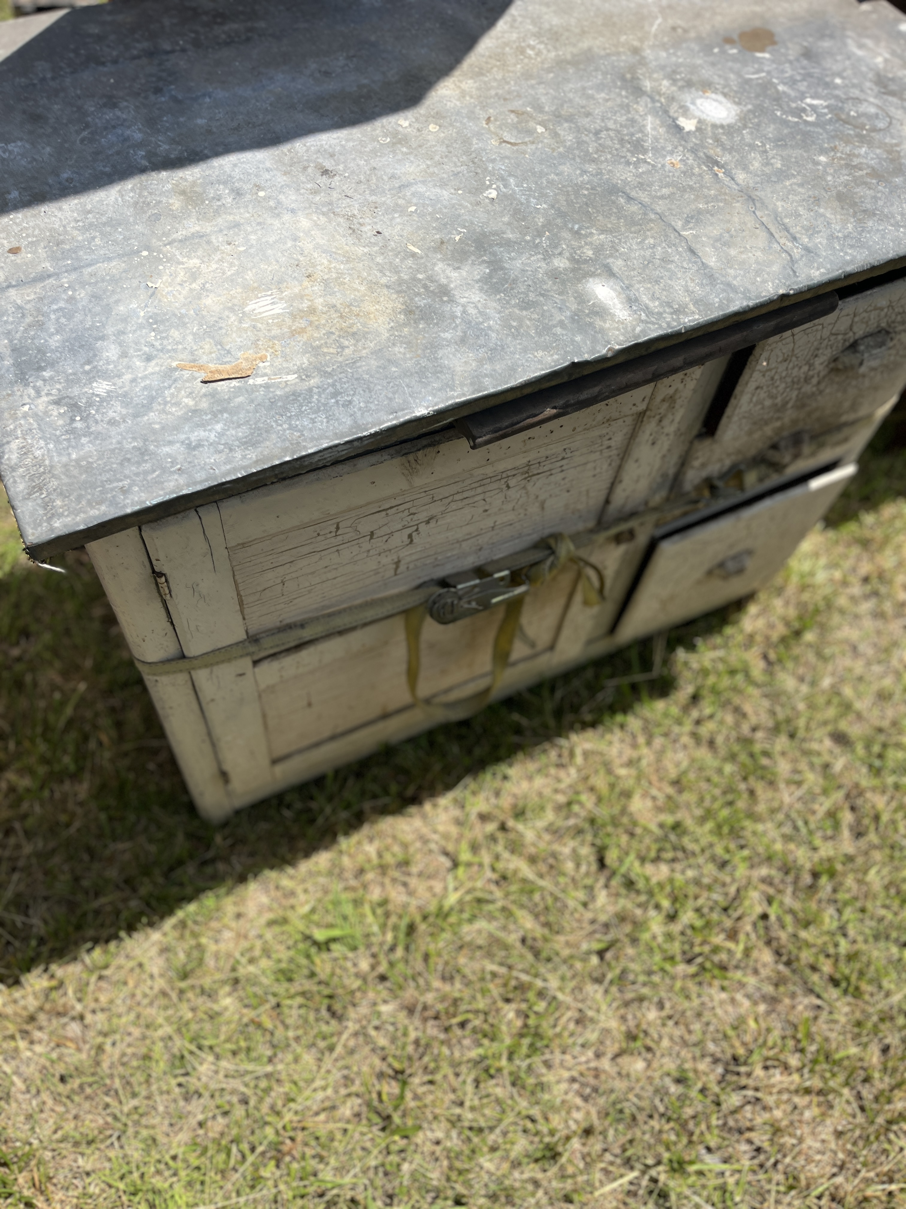 Real Estate & Personal Property Auction Image