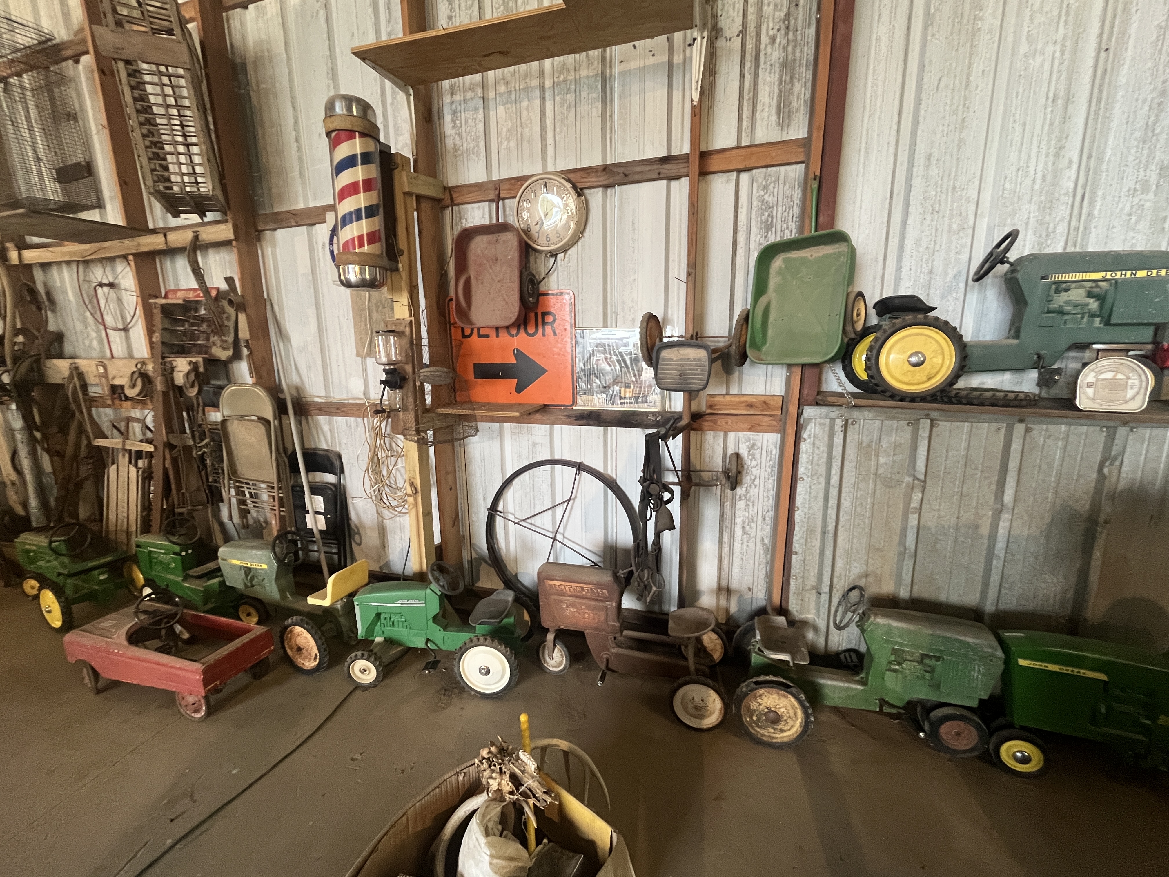 Collector's Dream Auction Image