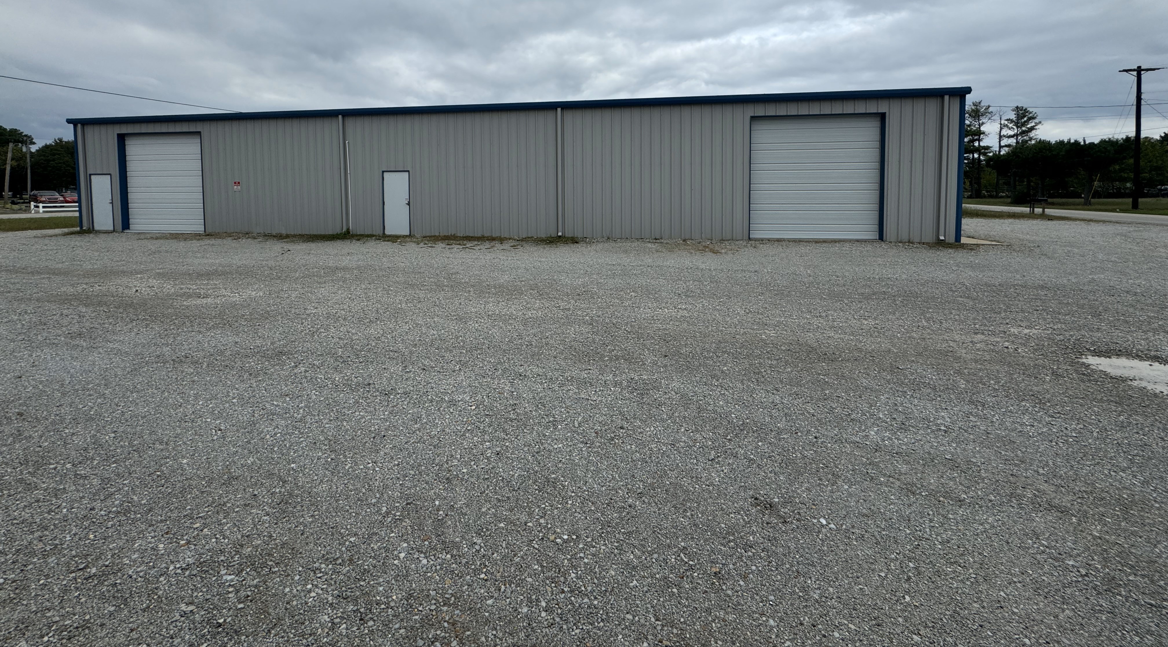 Commercial Property w/Steel Building (private sell, no auction date) Image