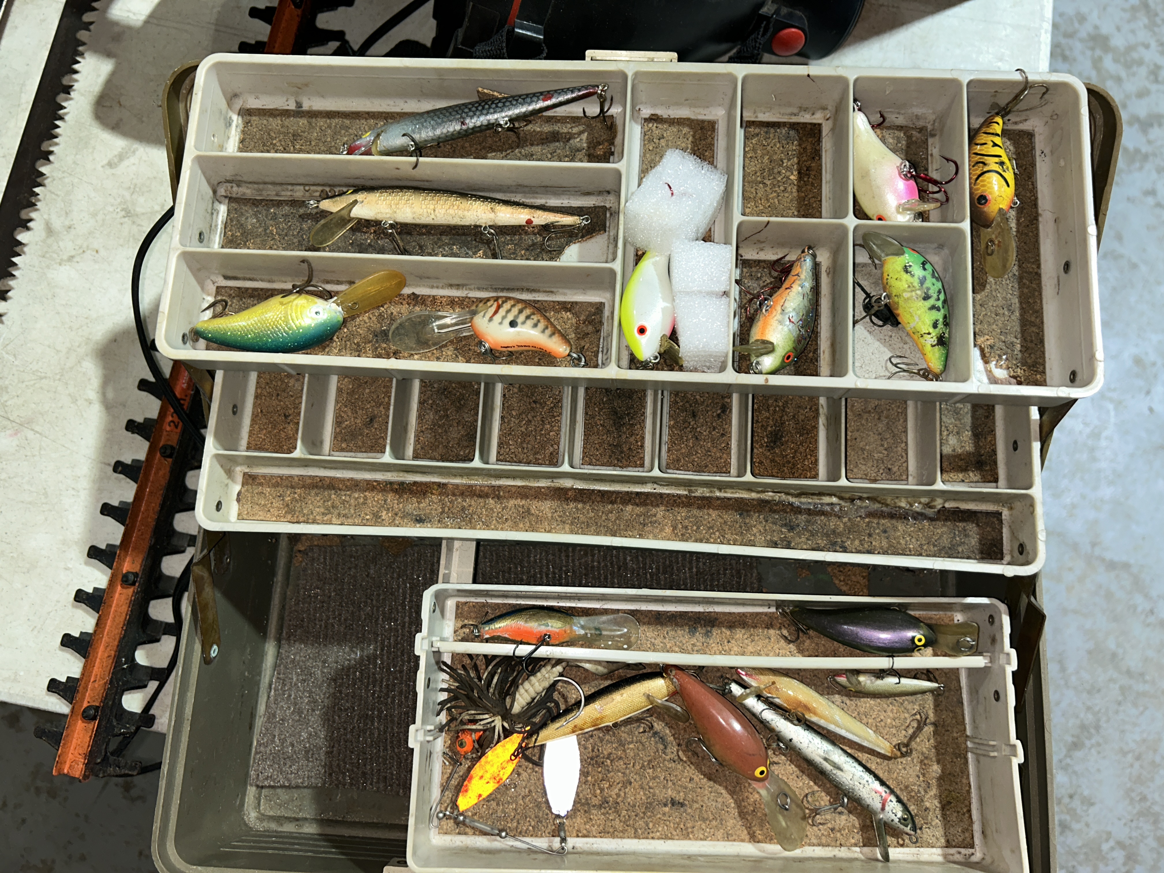 Estates of Gun & Bayonet Collection and Tools Image