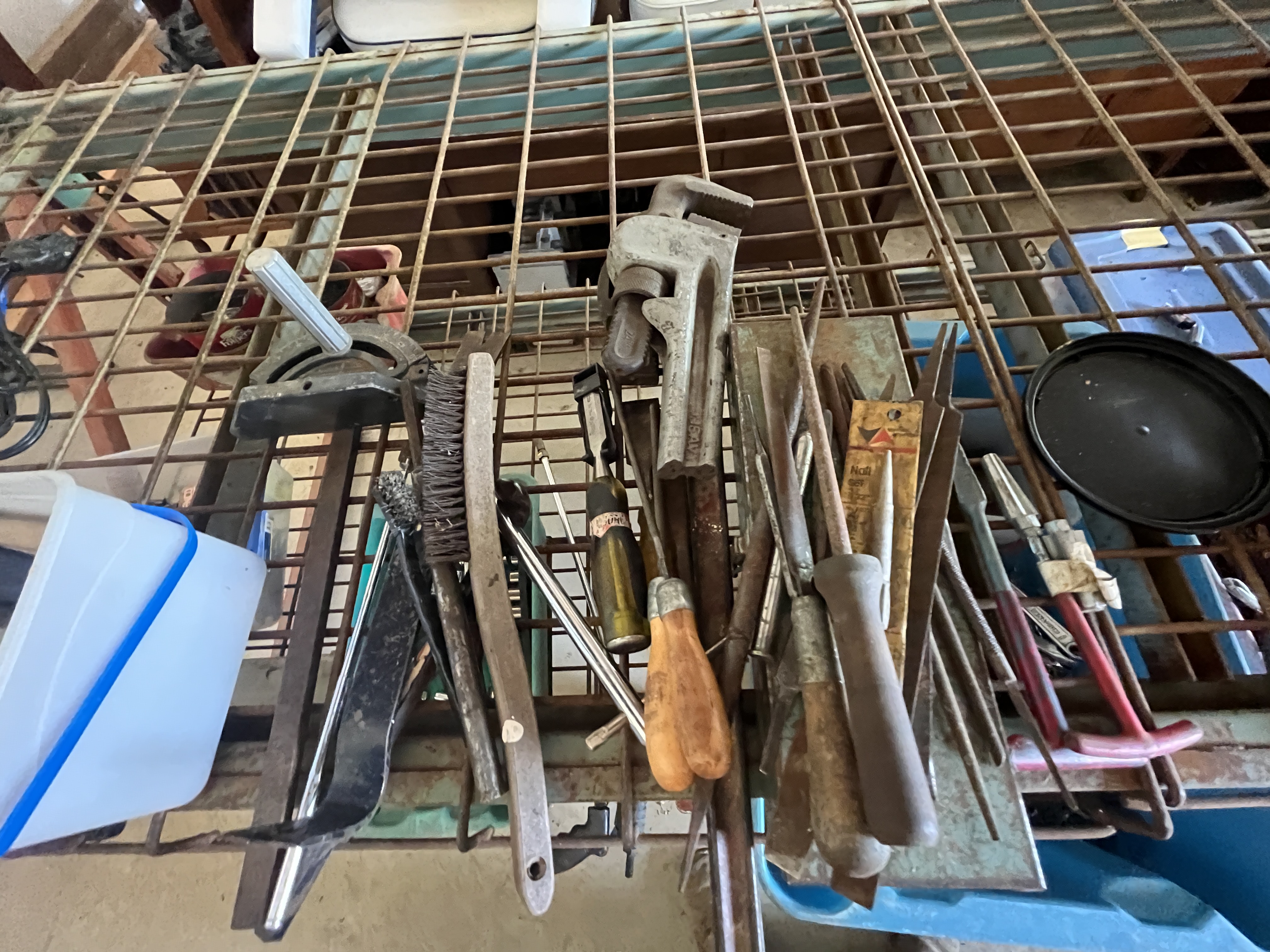 Real Estate & Personal Property Auction Image