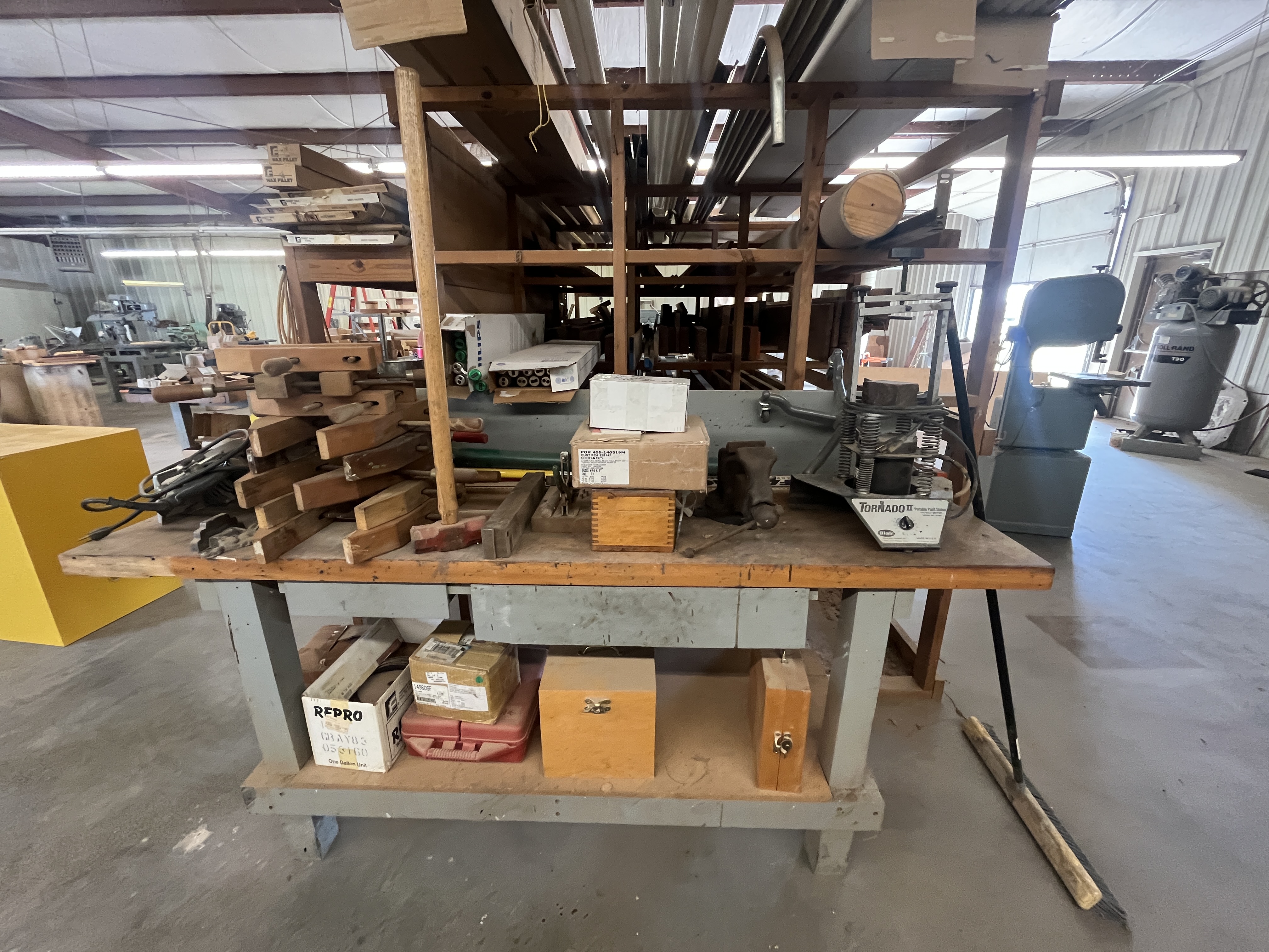 Machine Shop Auction, Kroeter Inc. Image