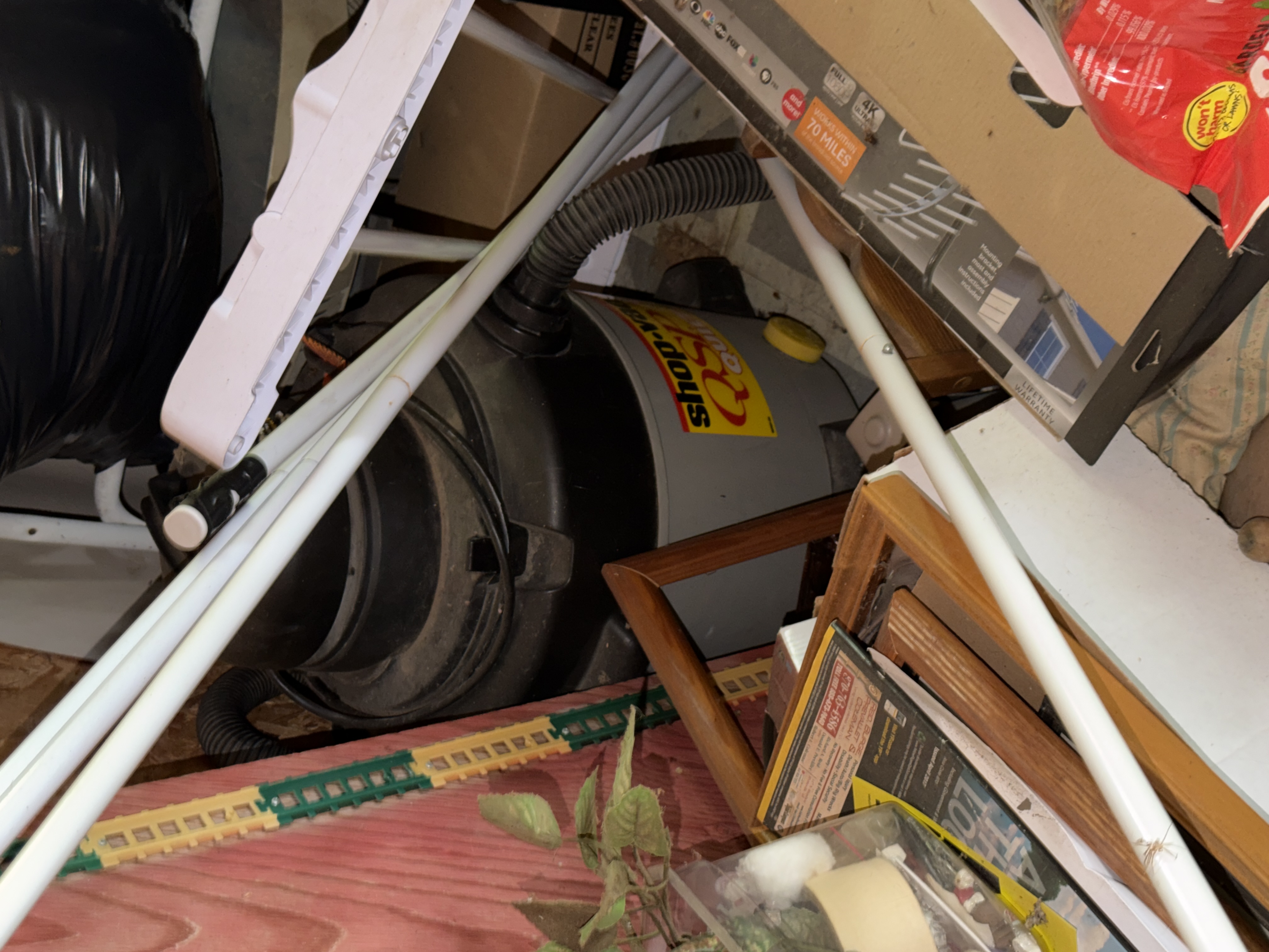 Real Estate & Personal Property Auction Image