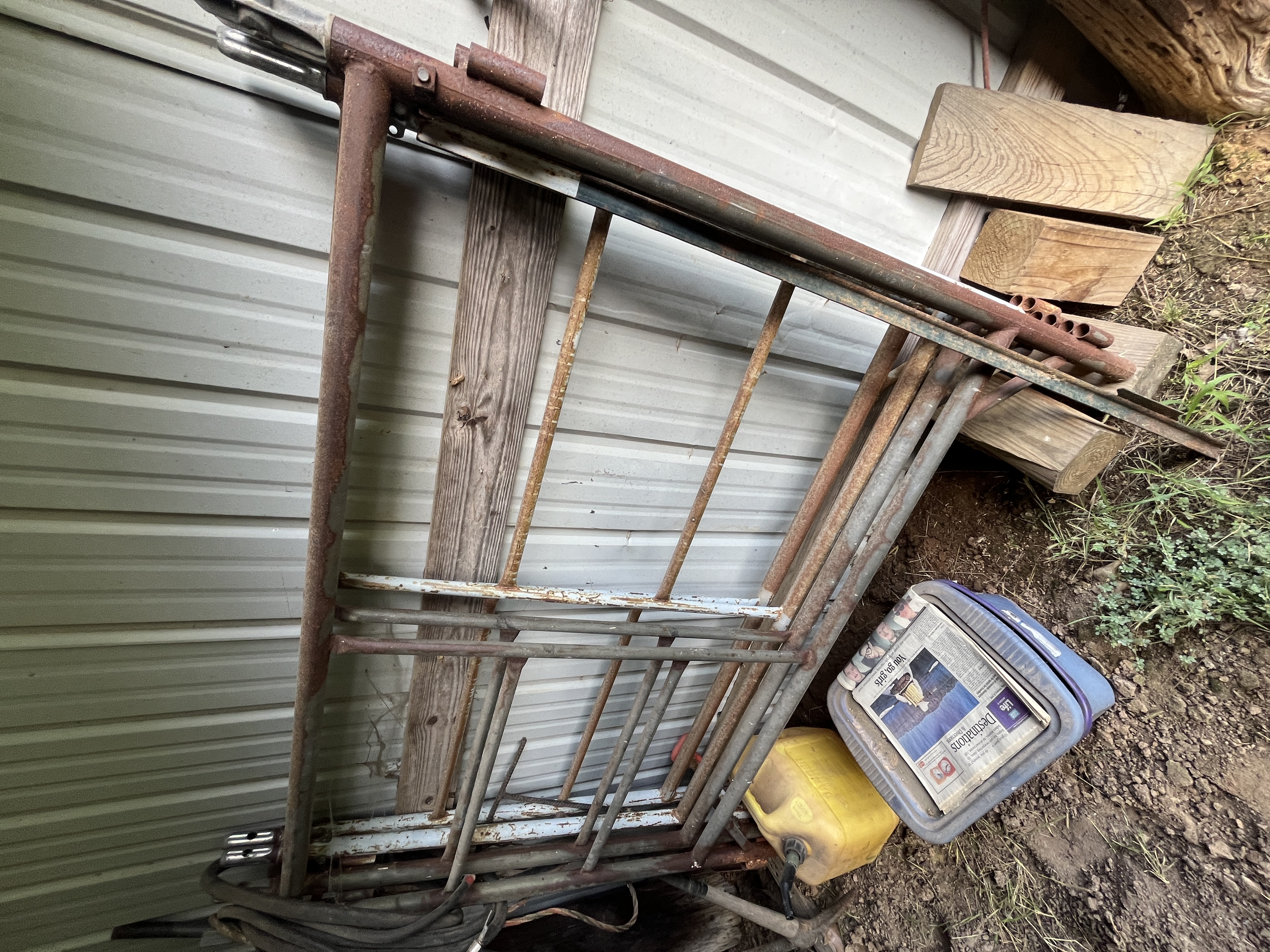 Real Estate & Personal Property Auction Image