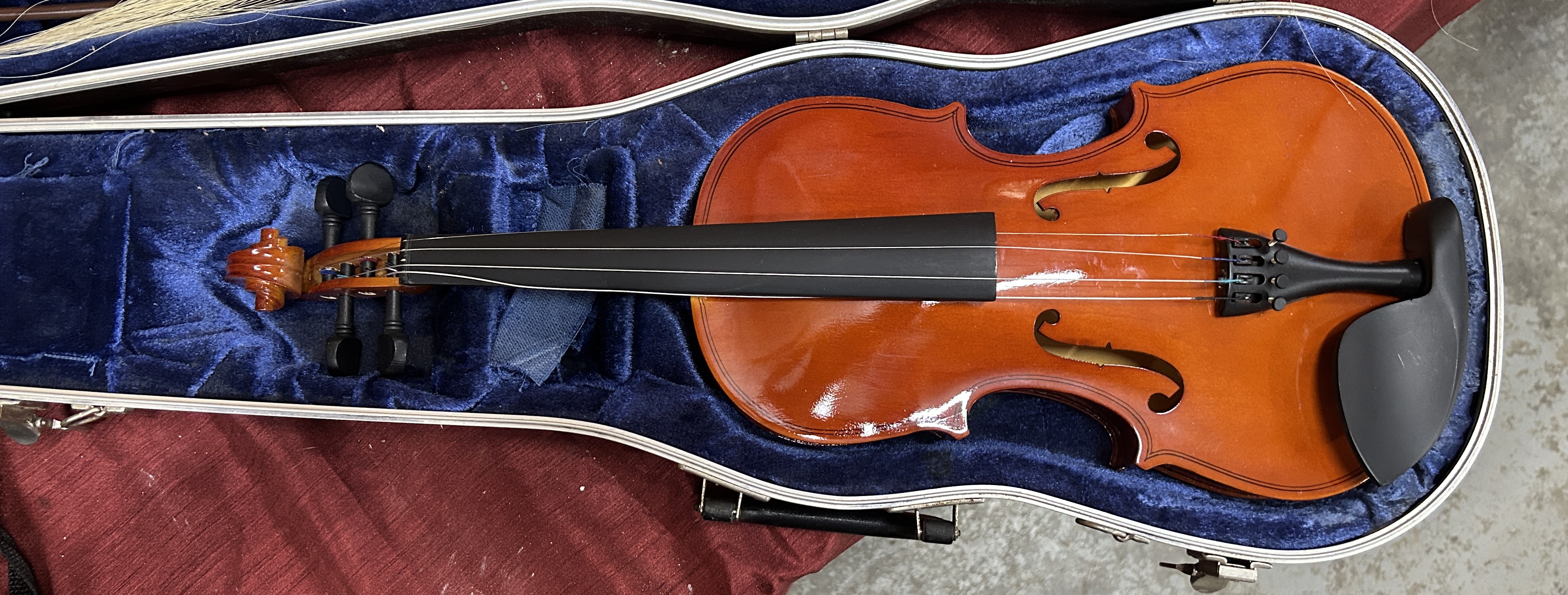 Estates of Gun & Bayonet Collection and Tools Image