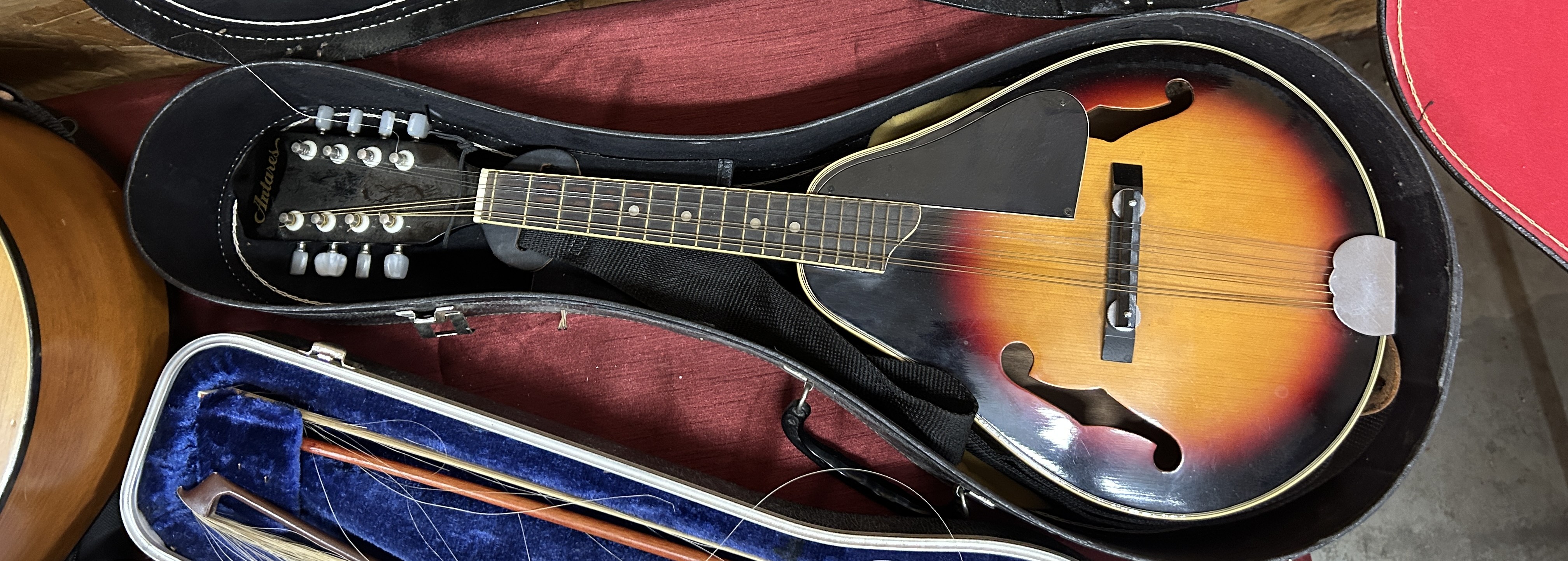 Estates of Gun & Bayonet Collection and Tools Image