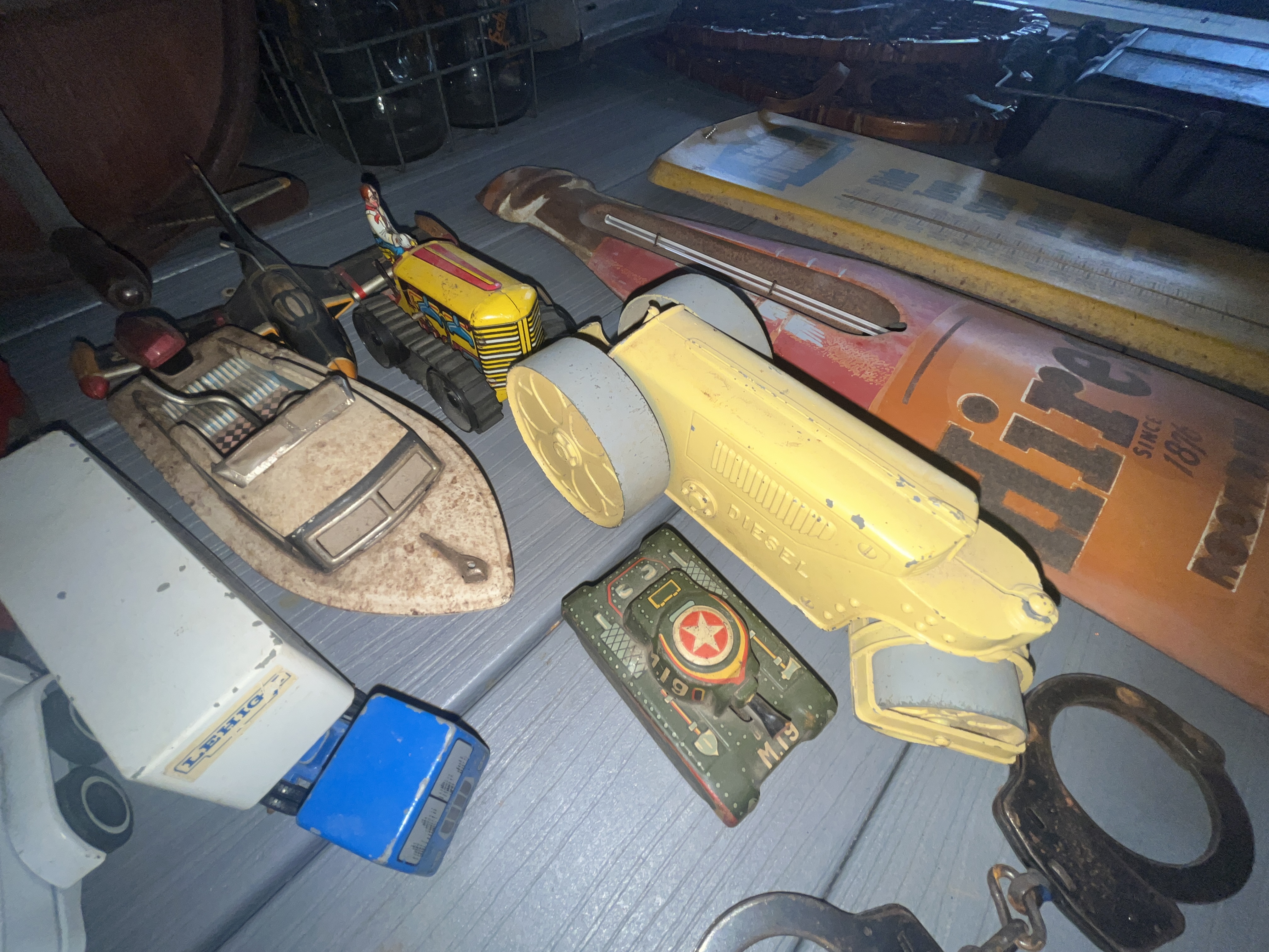 Collector's Dream Auction Image