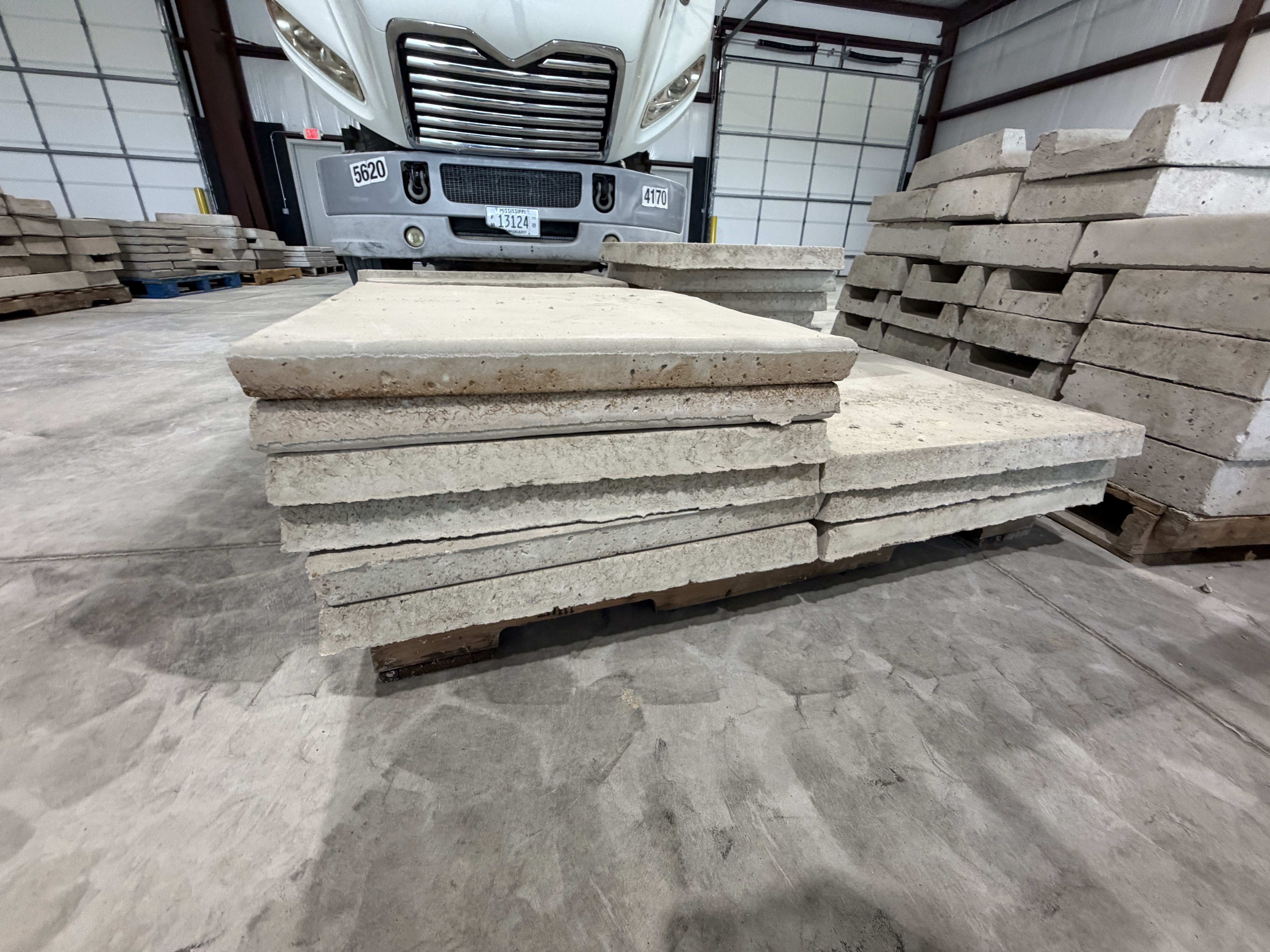 M&M Concrete Surplus Equipment Auction Image