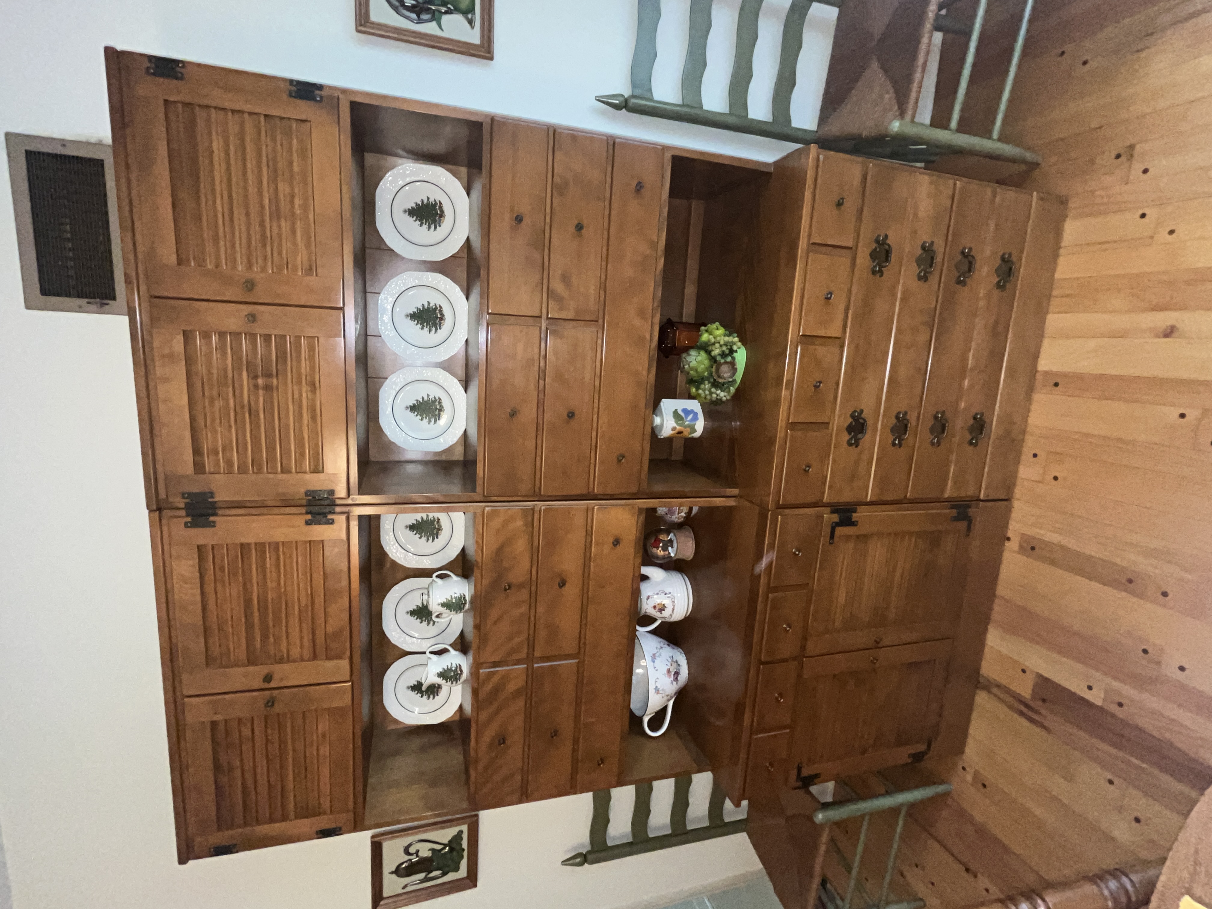 Estate Auction Image