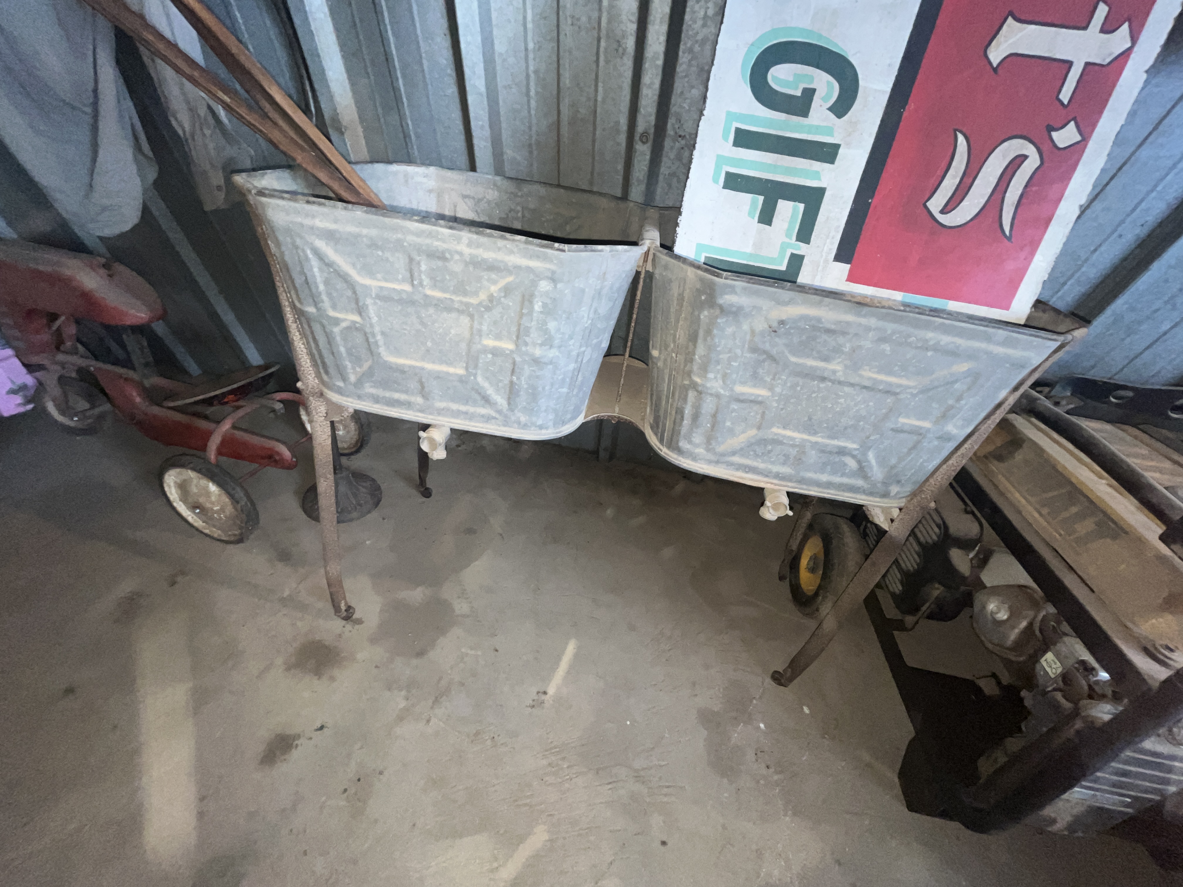 Collector's Dream Auction Image