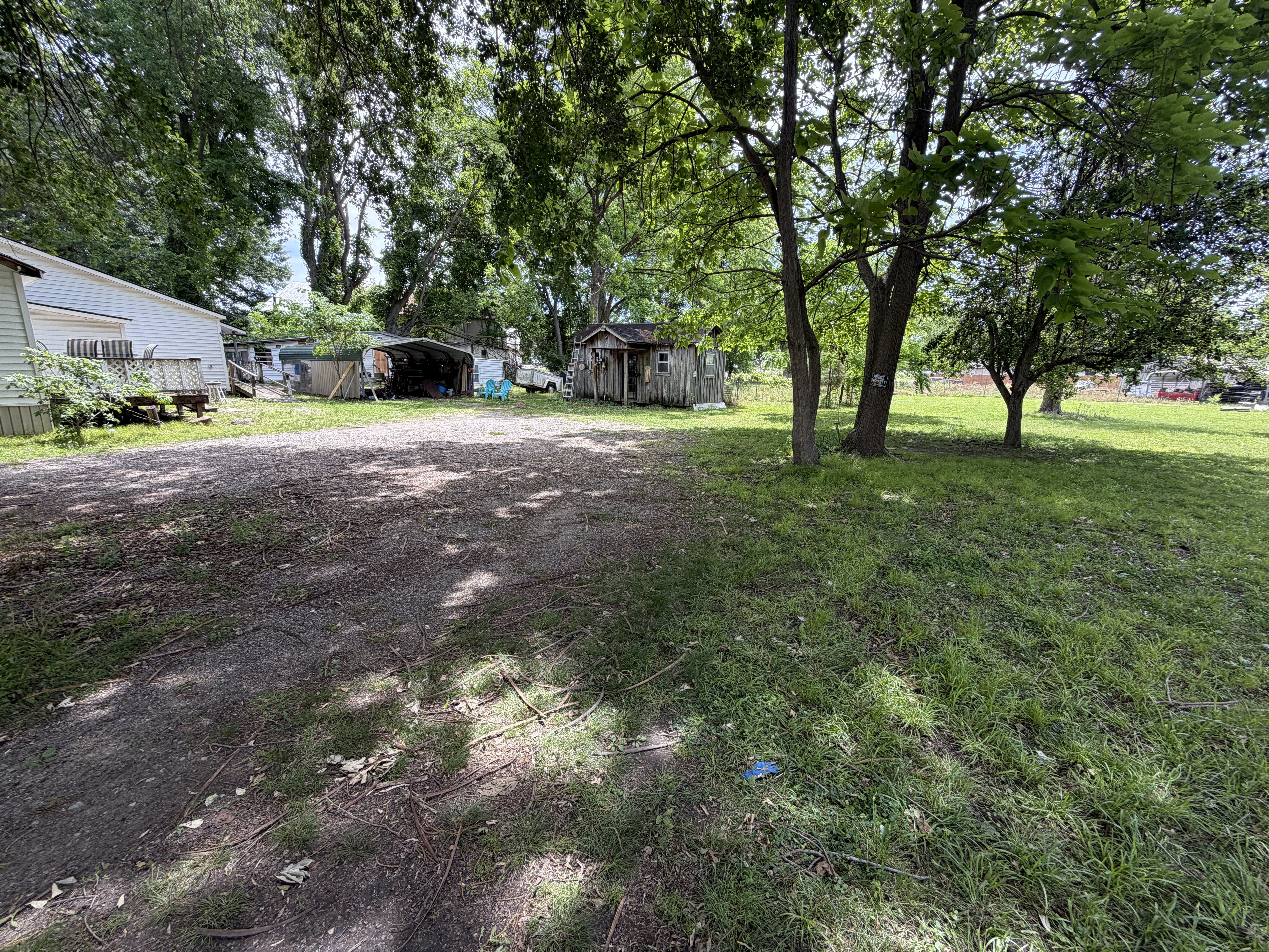 Real Estate & Personal Property Auction Image