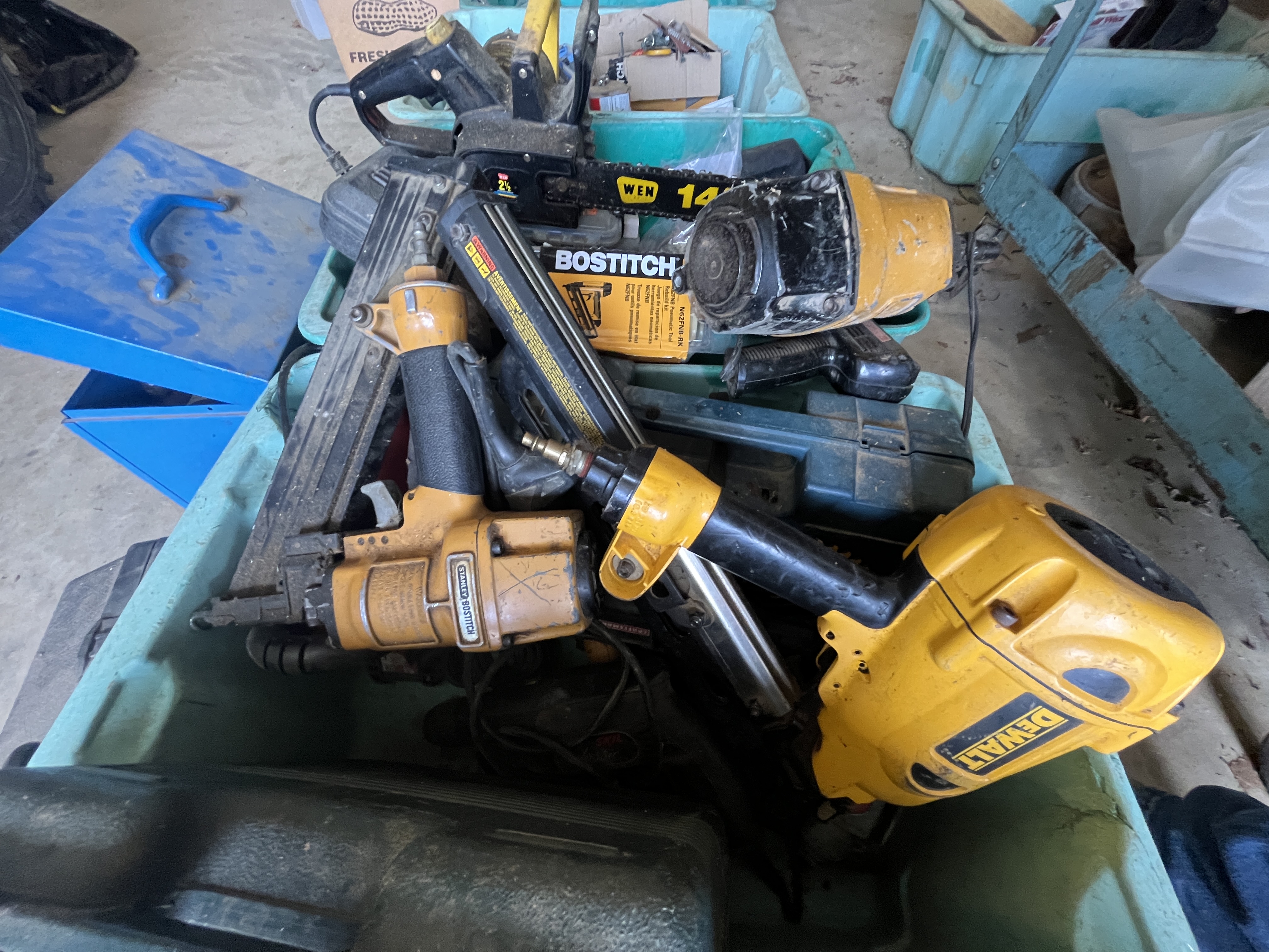 Real Estate & Personal Property Auction Image