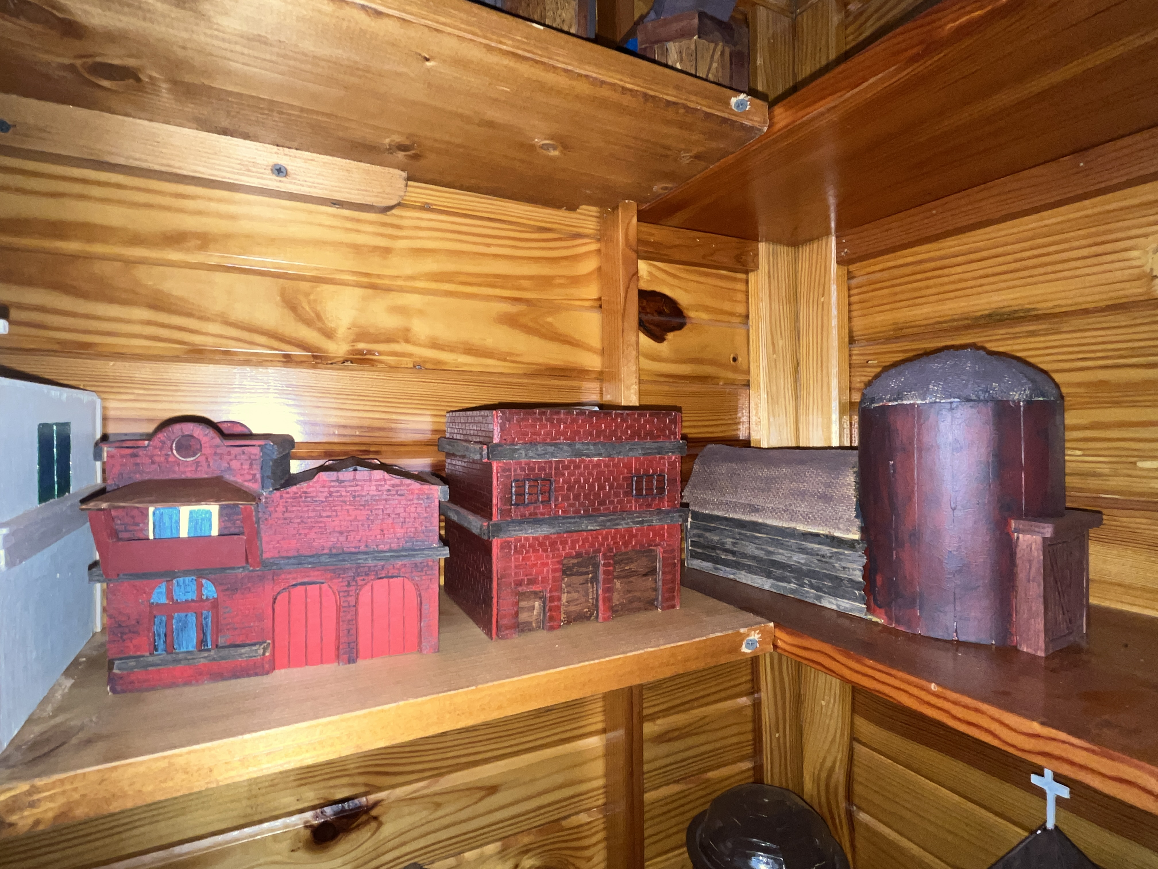 Varvil Estate Auction Image