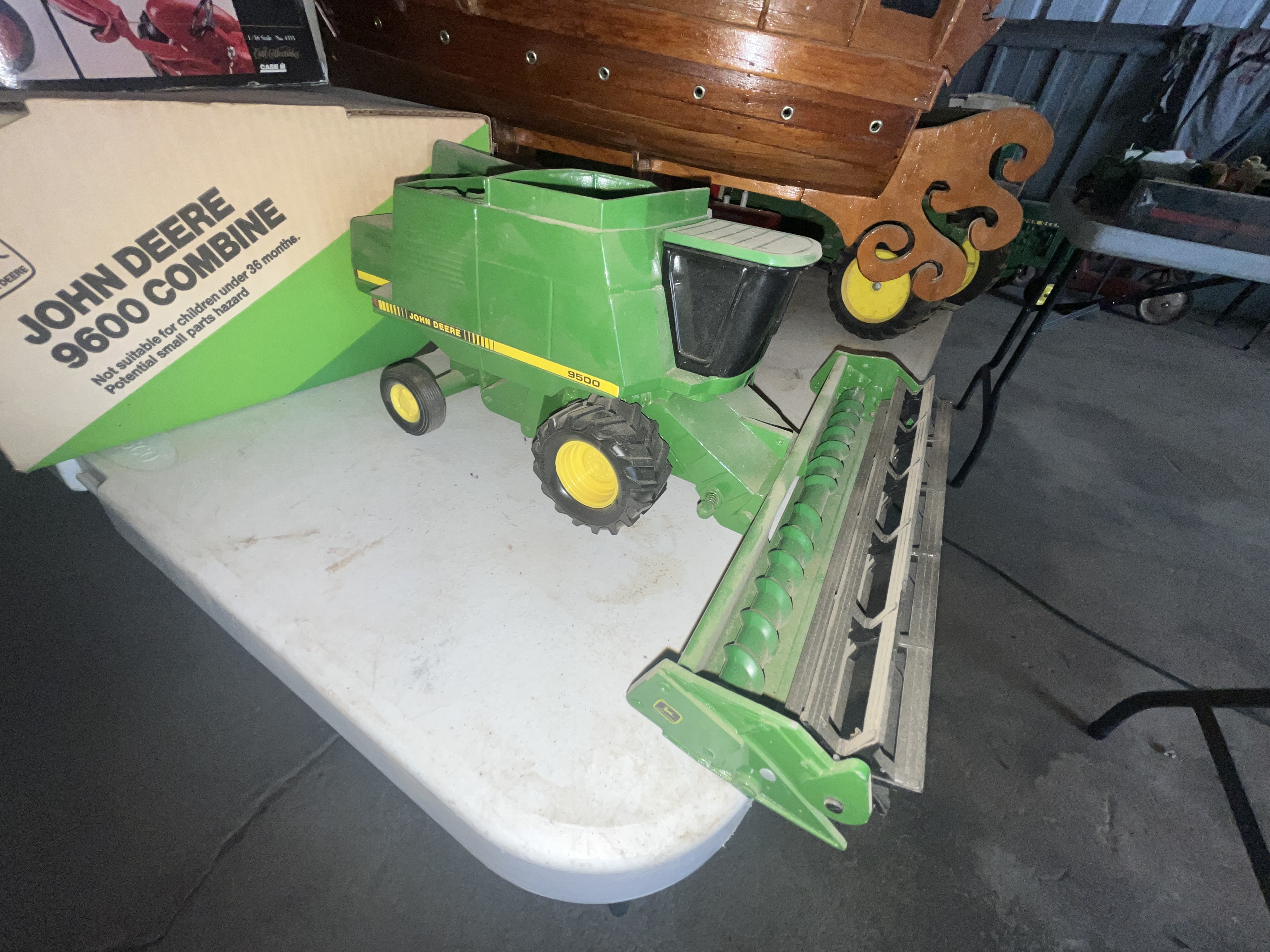 Collector's Dream Auction Image