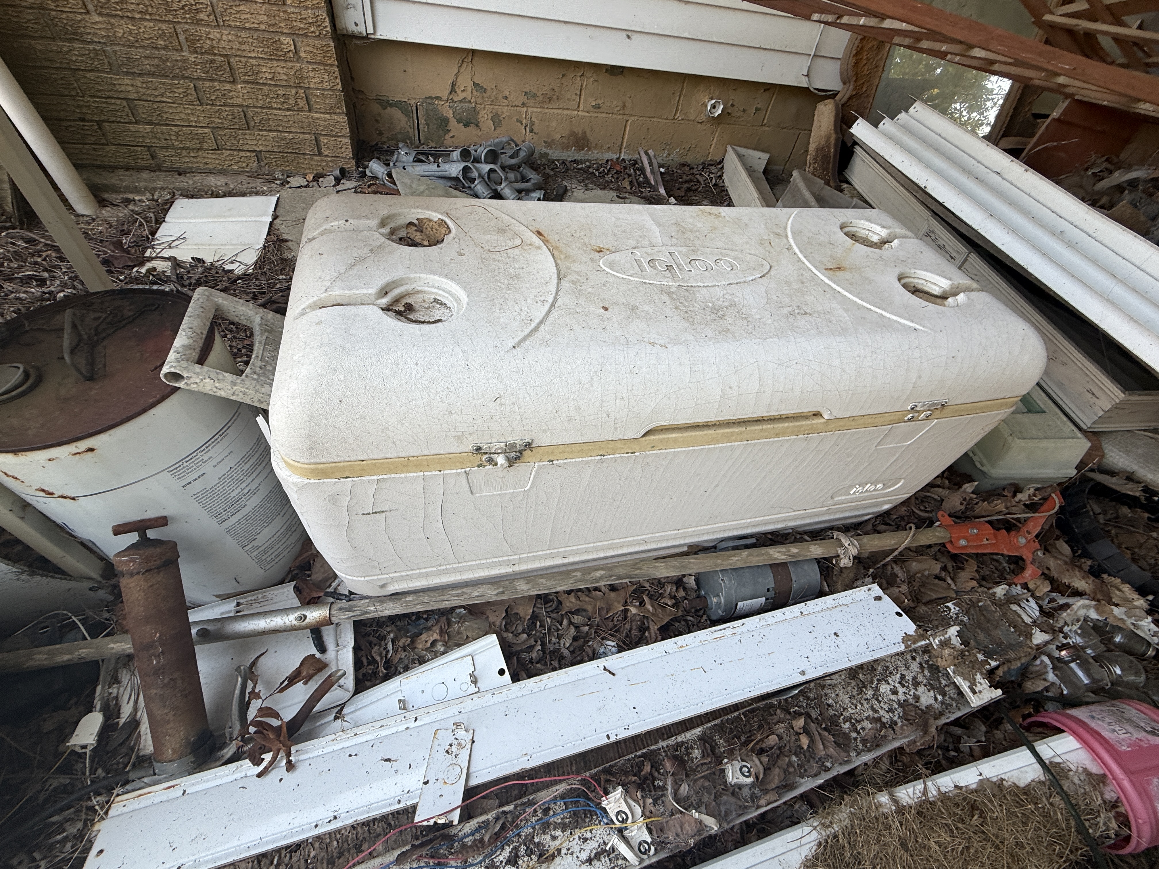 Real Estate (acreage & house) & Personal Property Auction Image