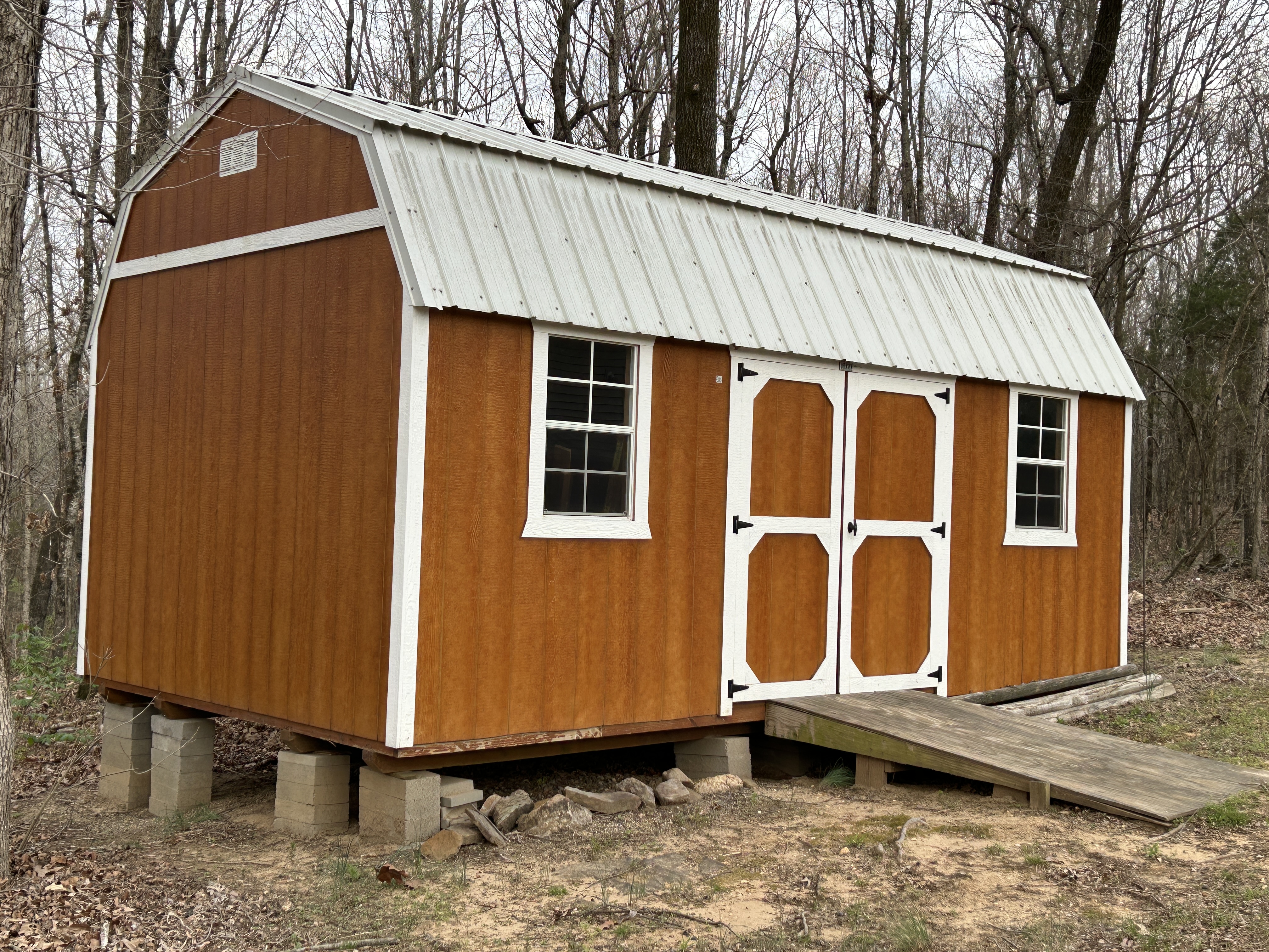 Real Estate & Personal Property Auction Image