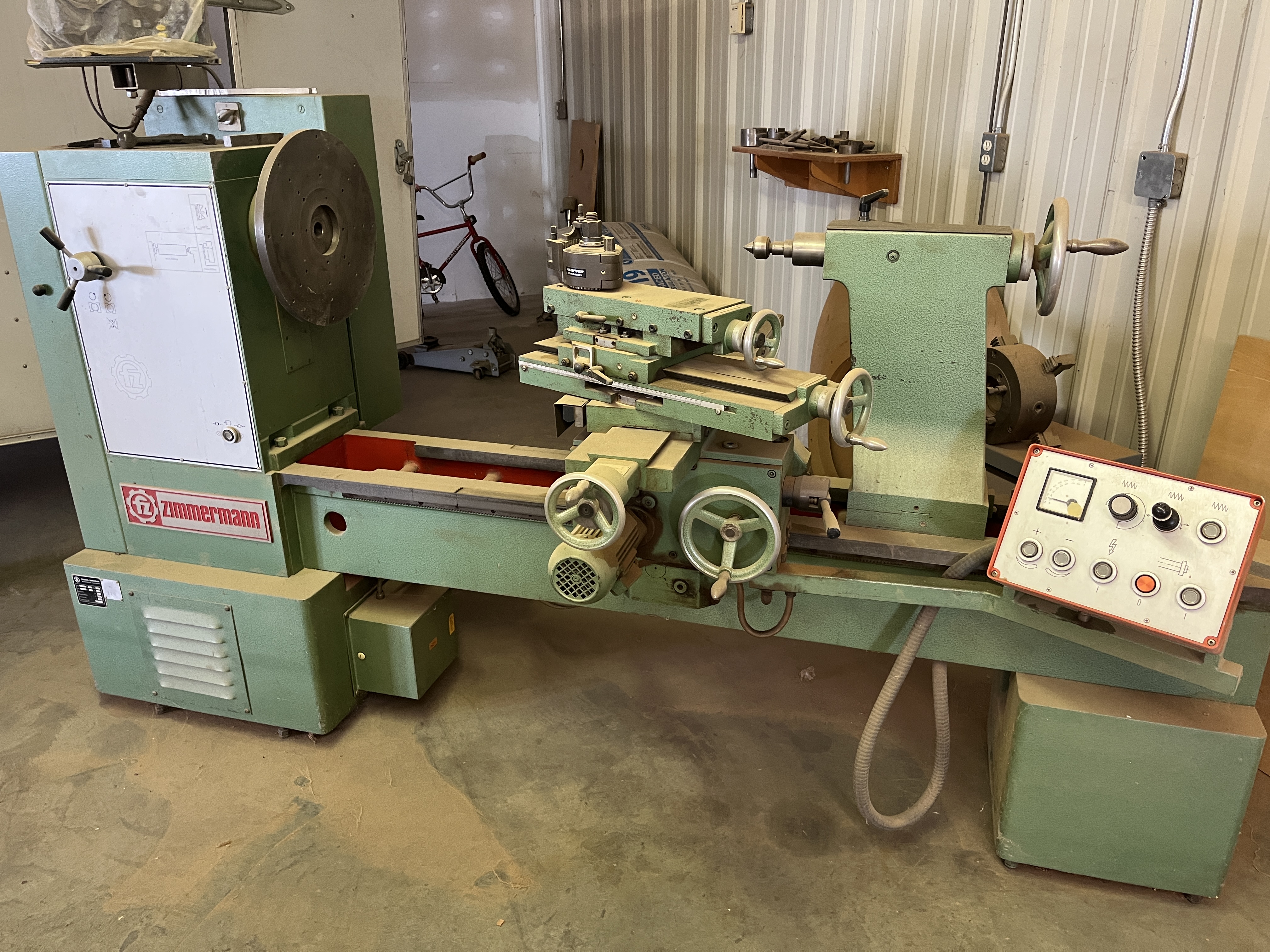 Machine Shop Auction, Kroeter Inc. Image