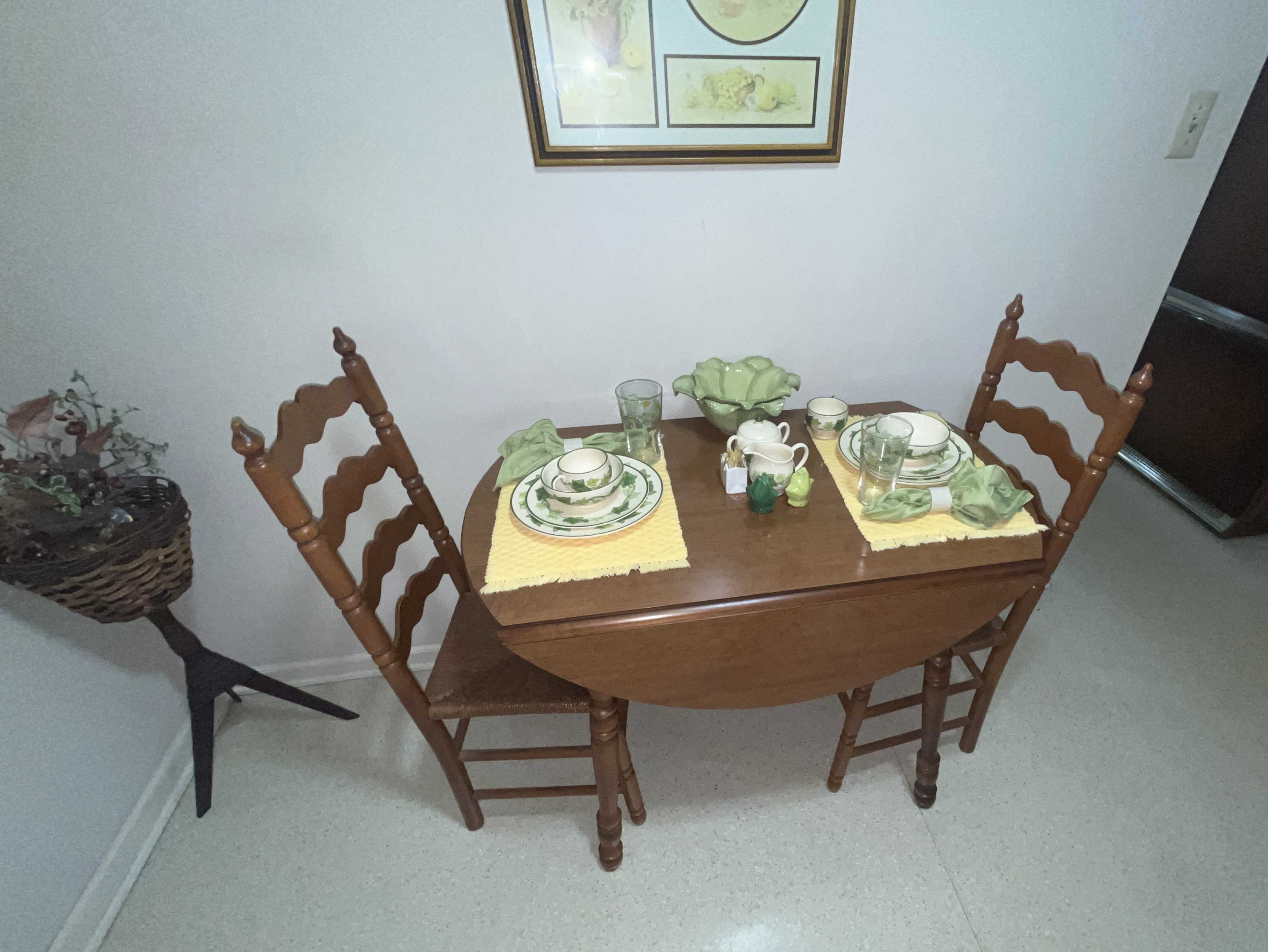Estate Auction Image