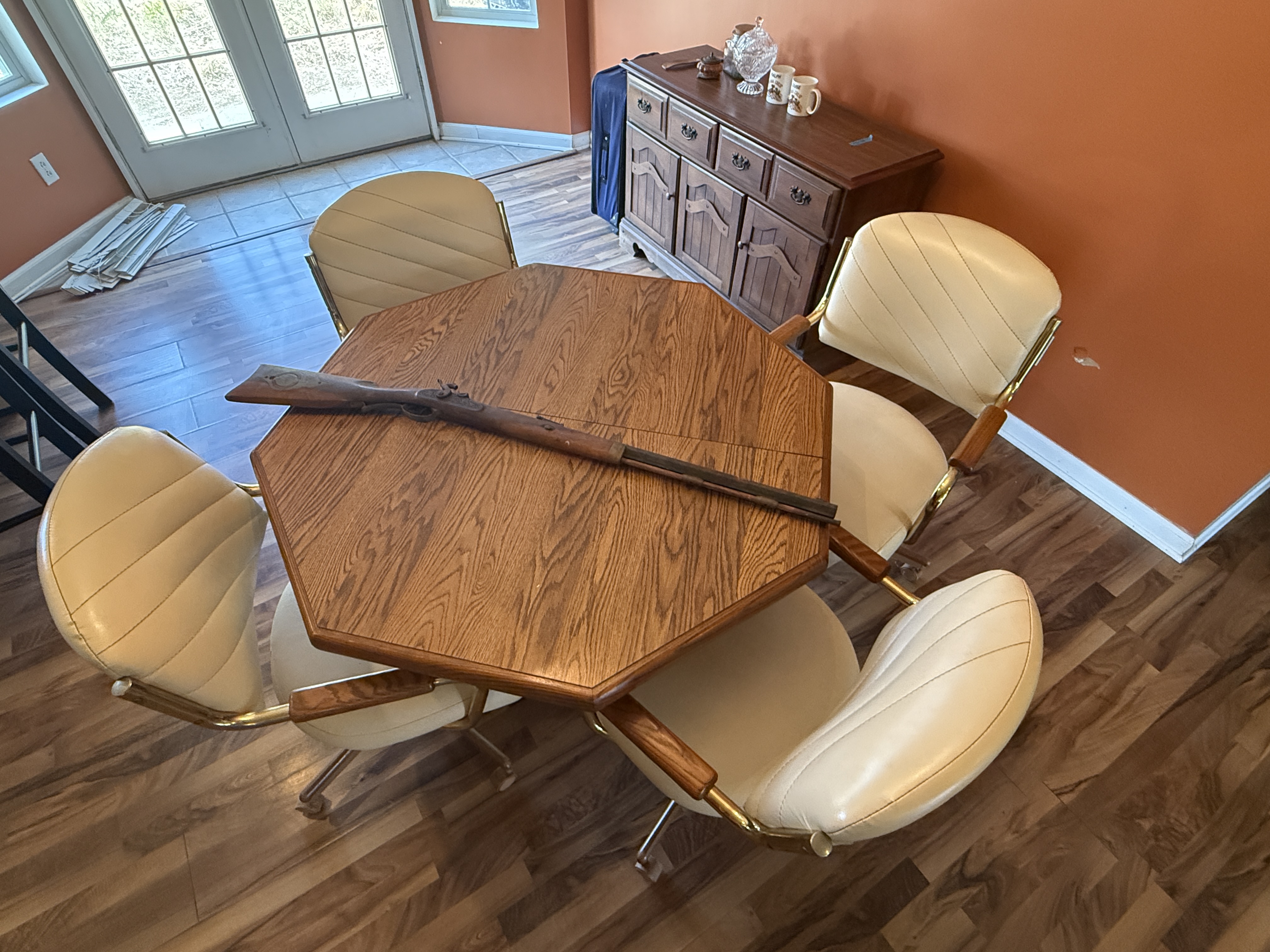 Real Estate & Personal Property Auction Image