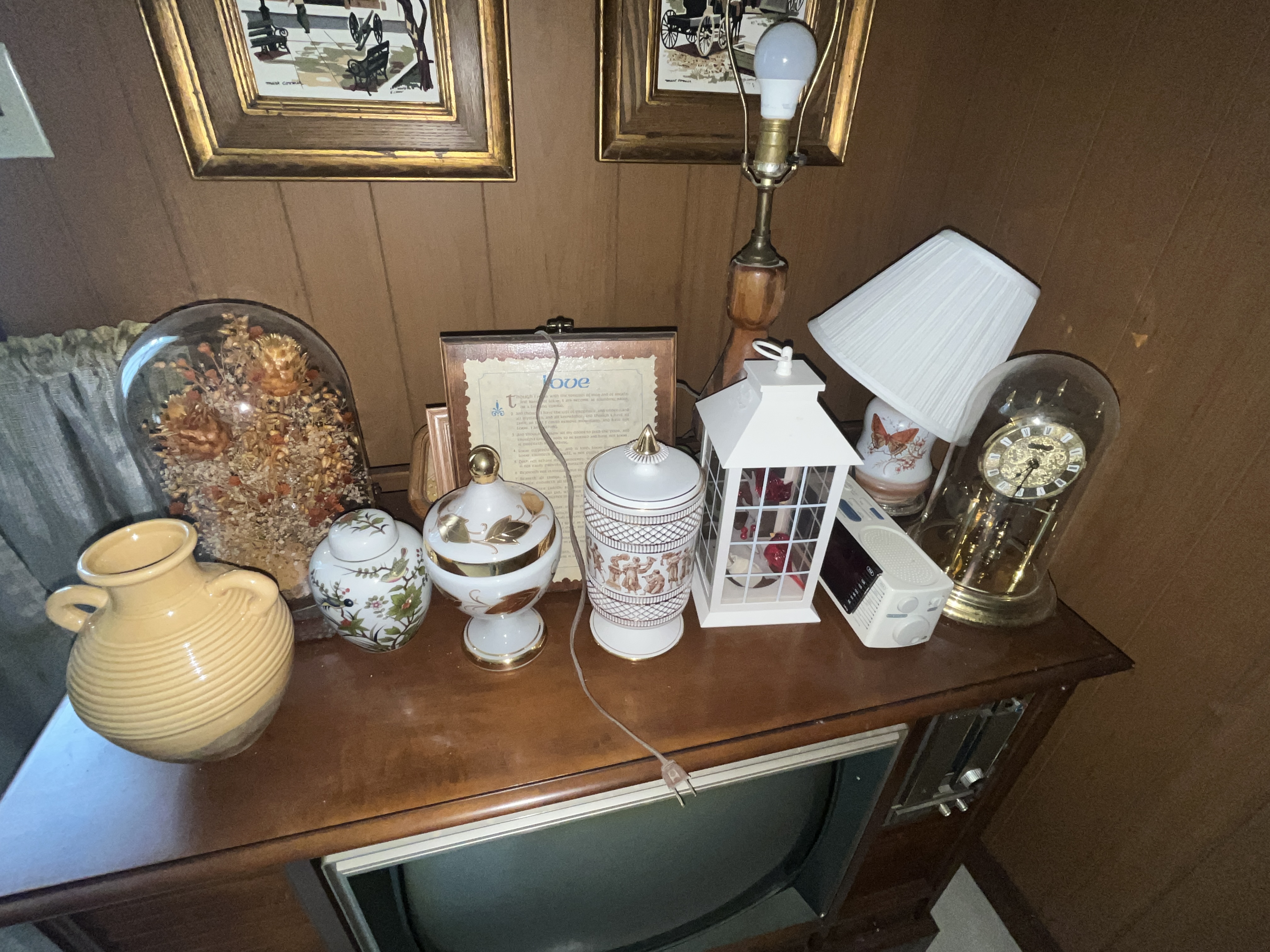 Estate Auction Image