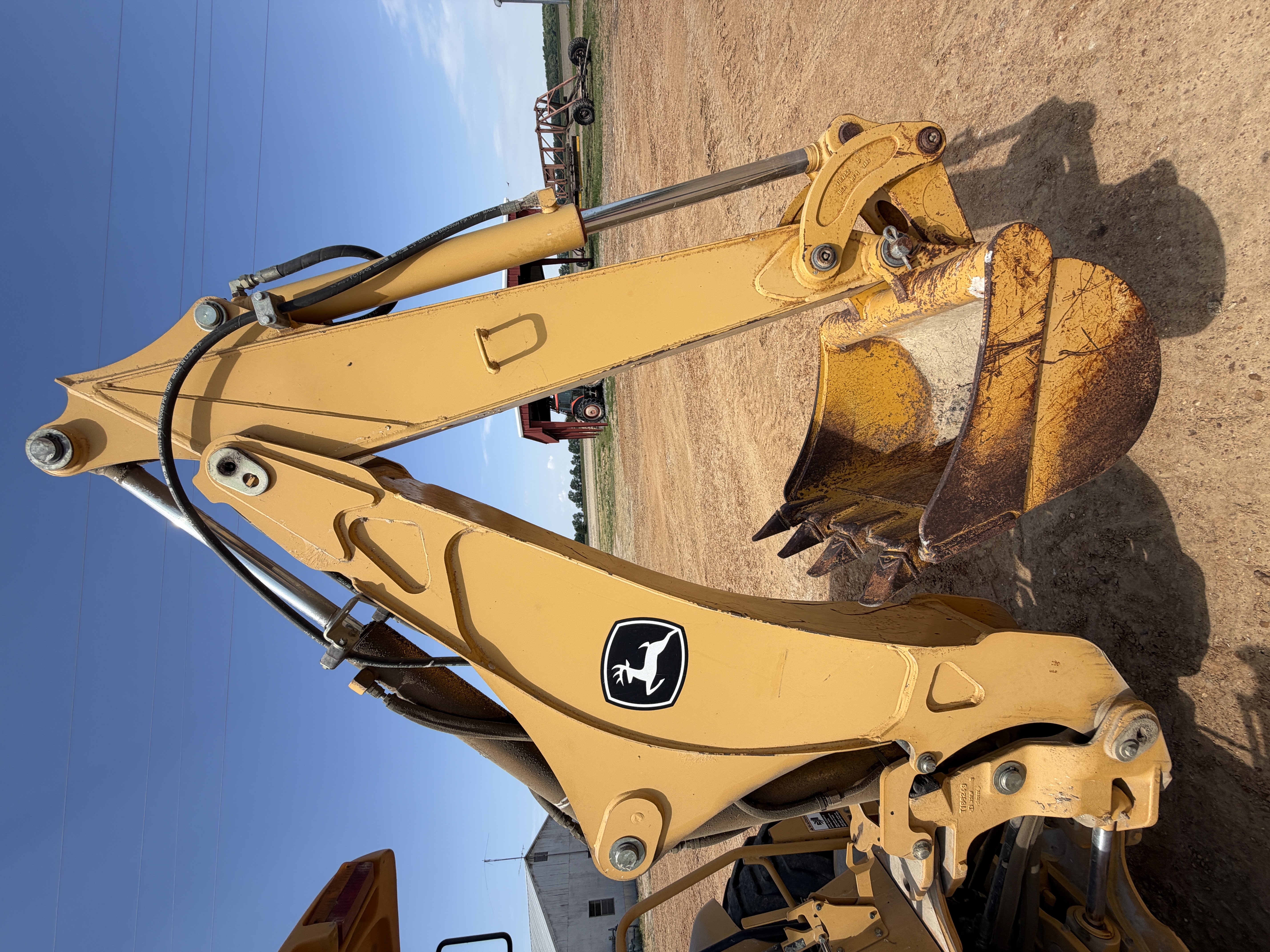 Moving Auction Image