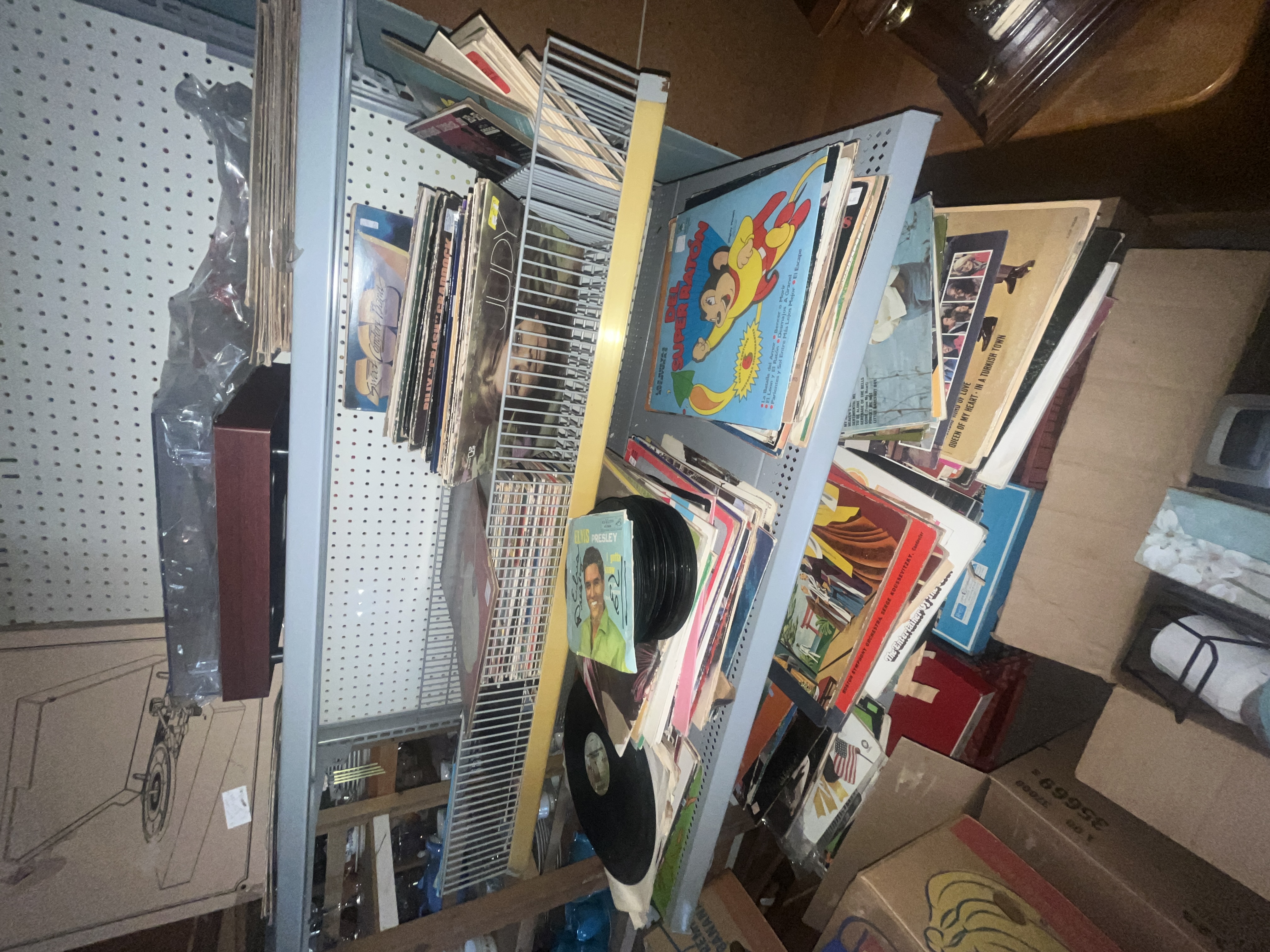 Real Estate & Retail Business Liquidation Image