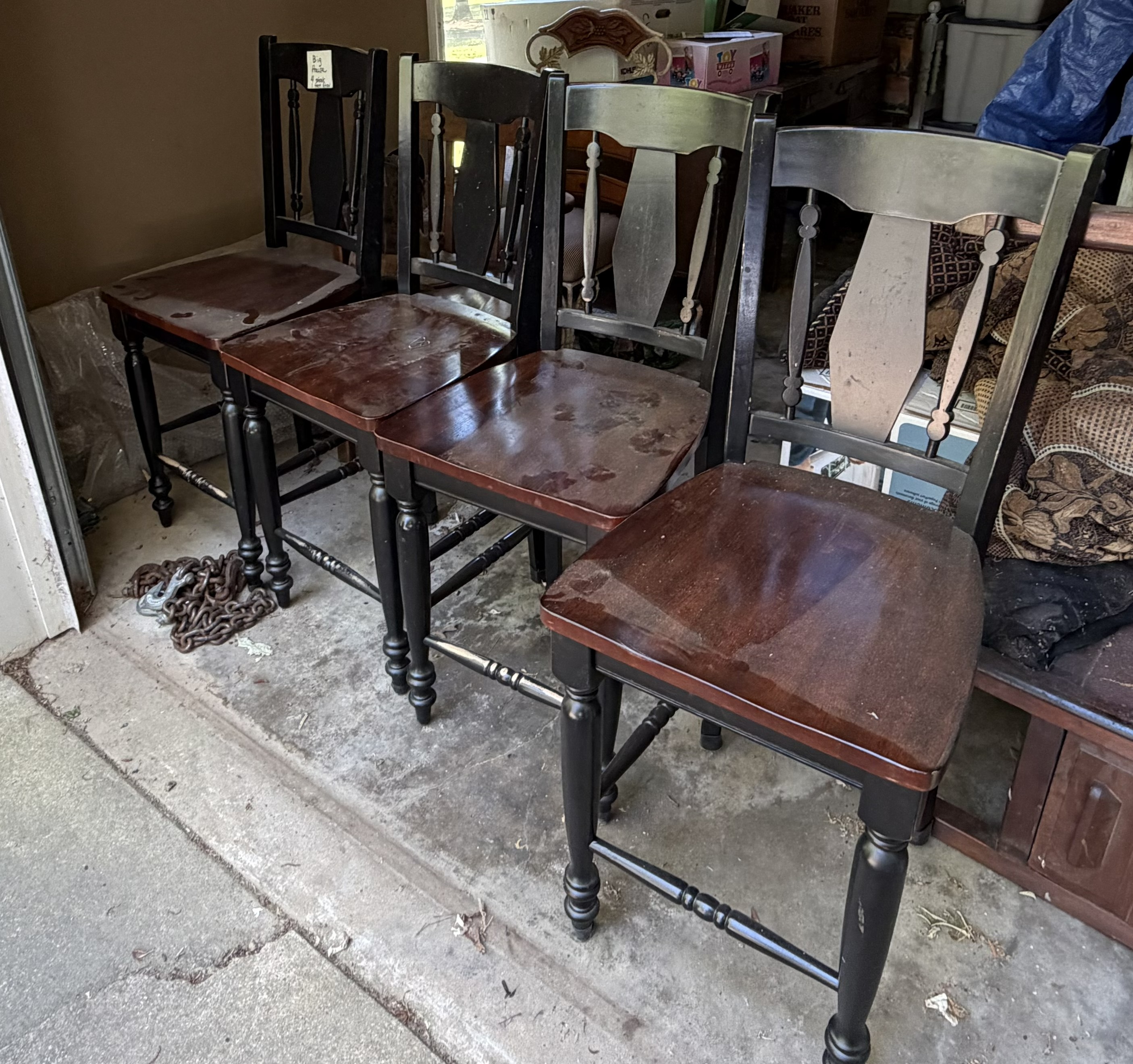 Moving Auction Image