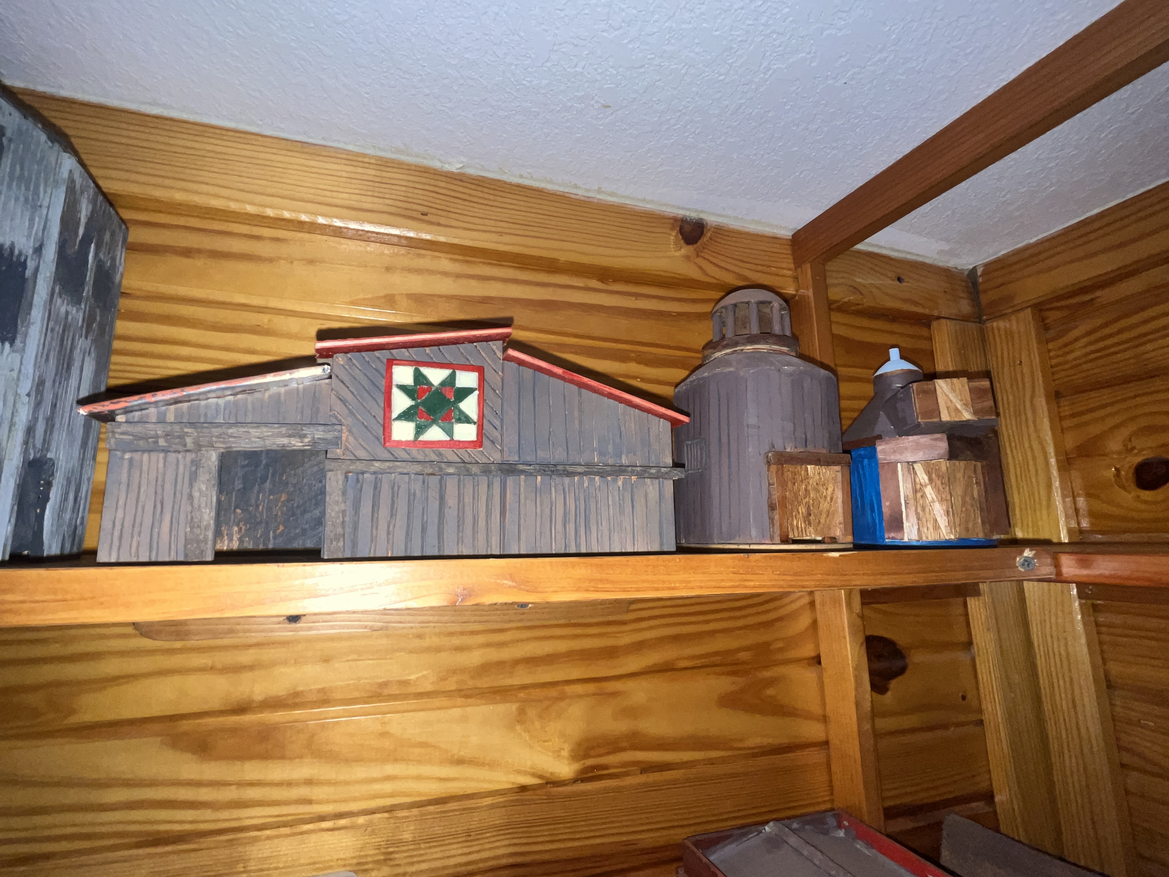 Varvil Estate Auction Image