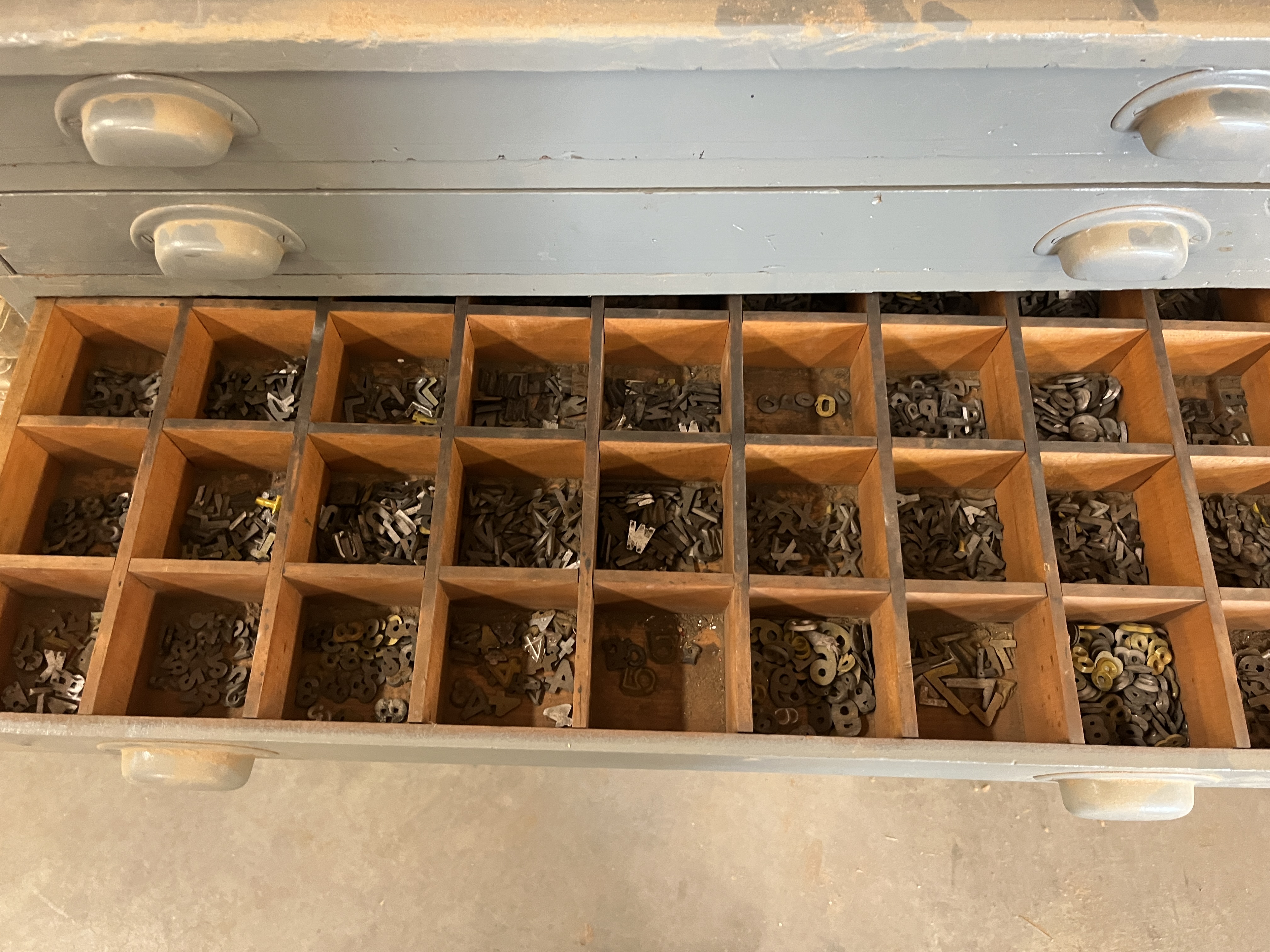 Commercial Foundry Casting Auction, Kroeter Inc. Image