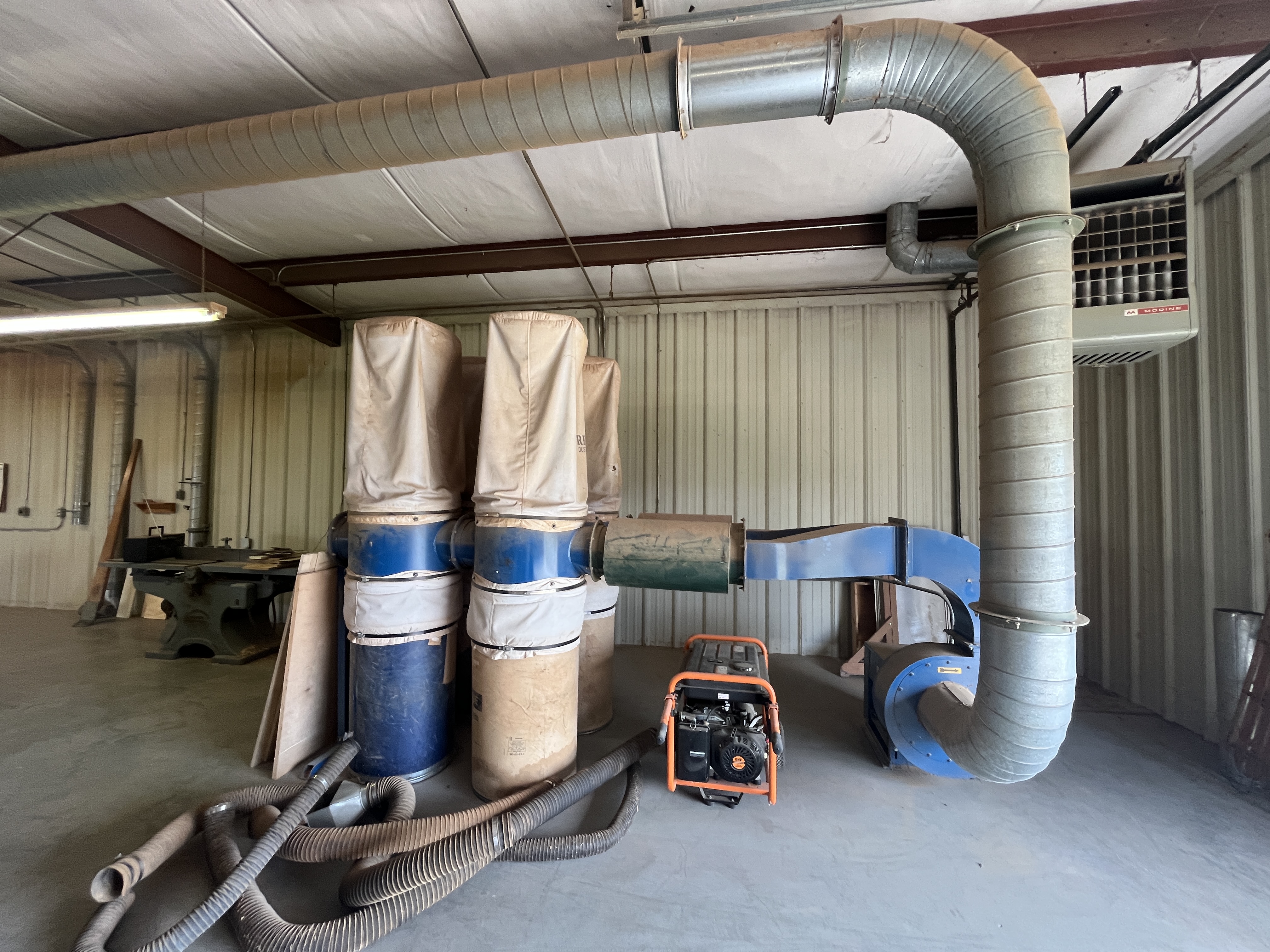 Machine Shop Auction, Kroeter Inc. Image