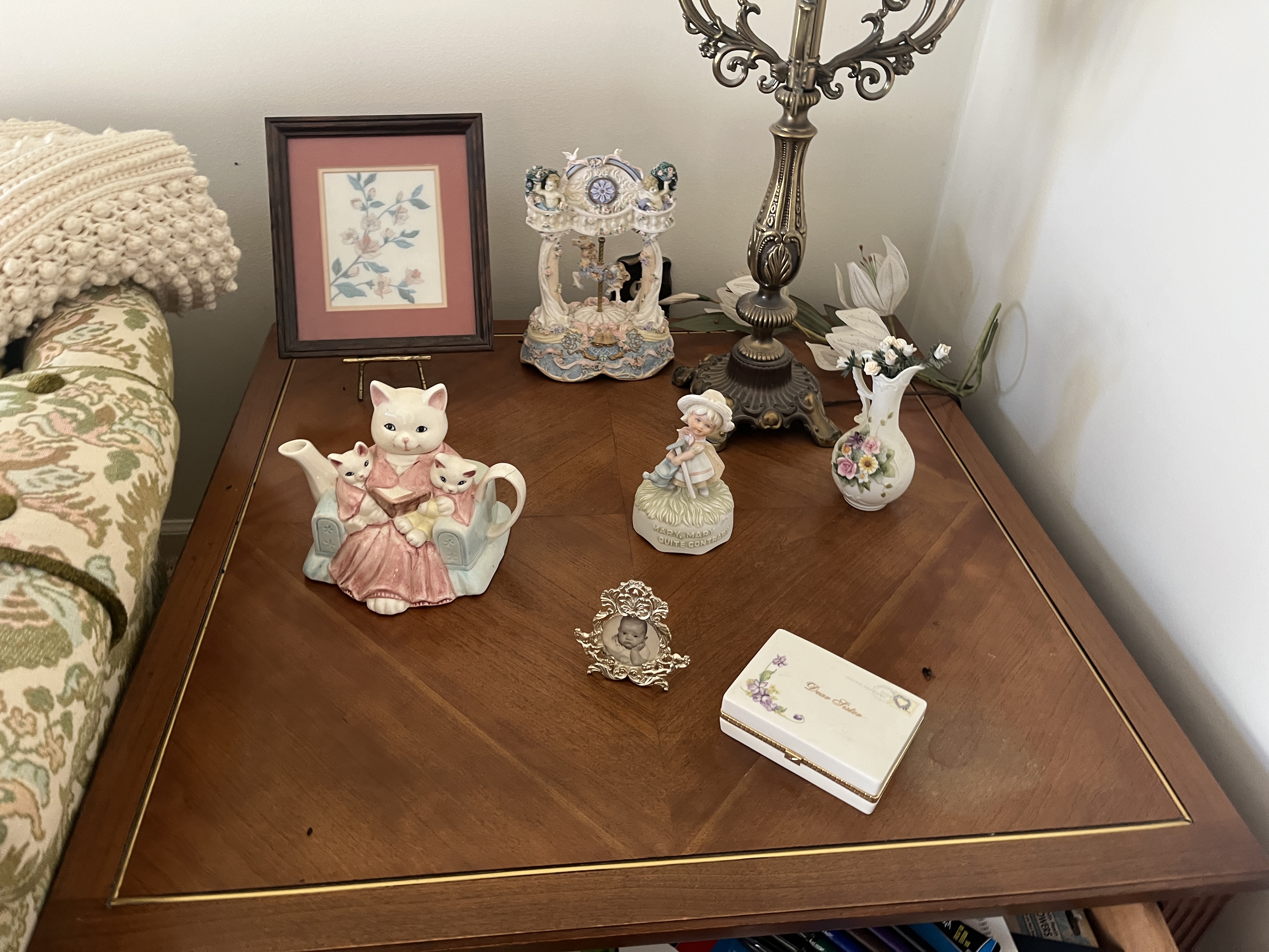 Living Estate of Ms Mary Schug Image