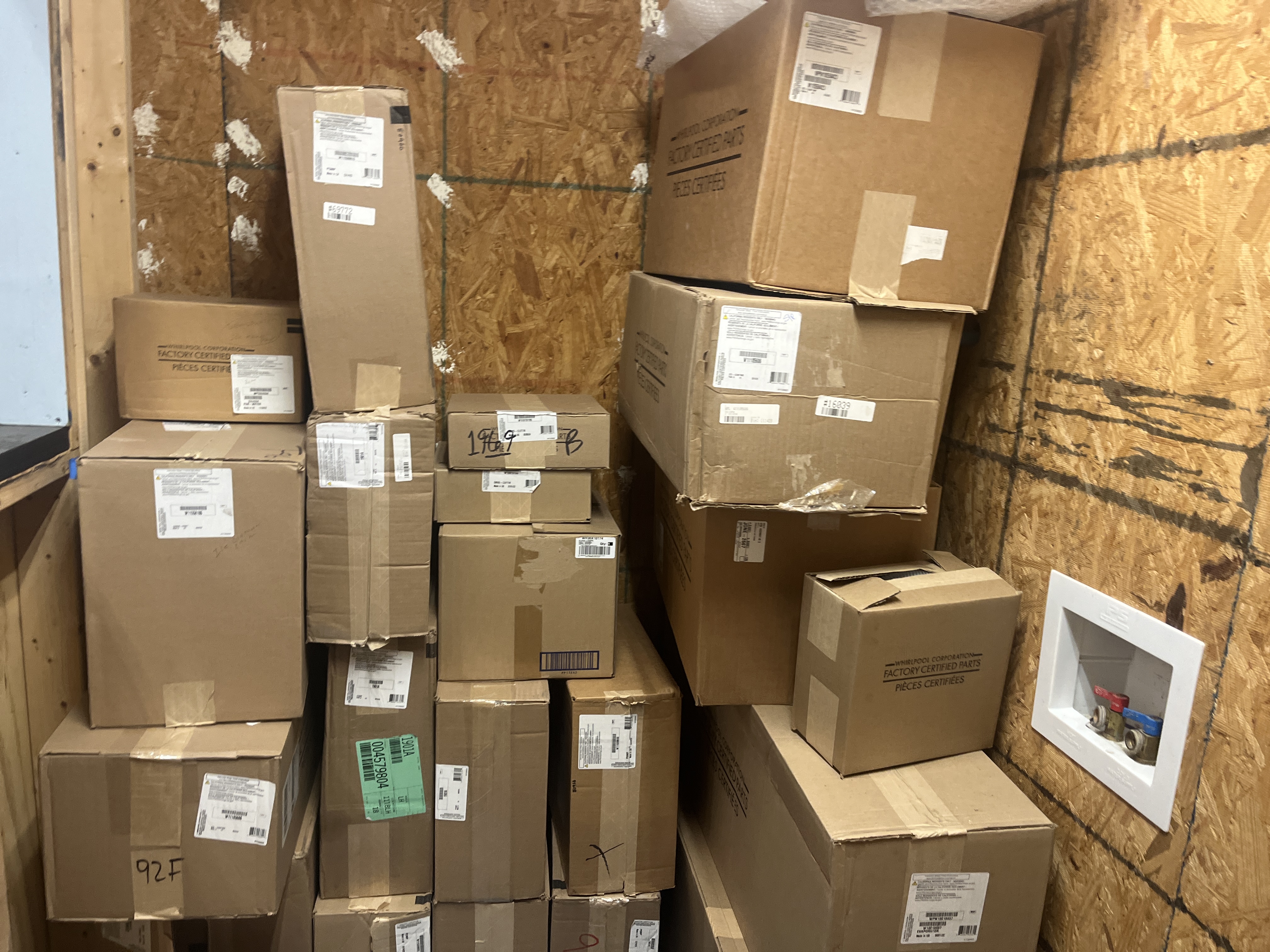 Appliance & Small Engine Parts Sellout Image