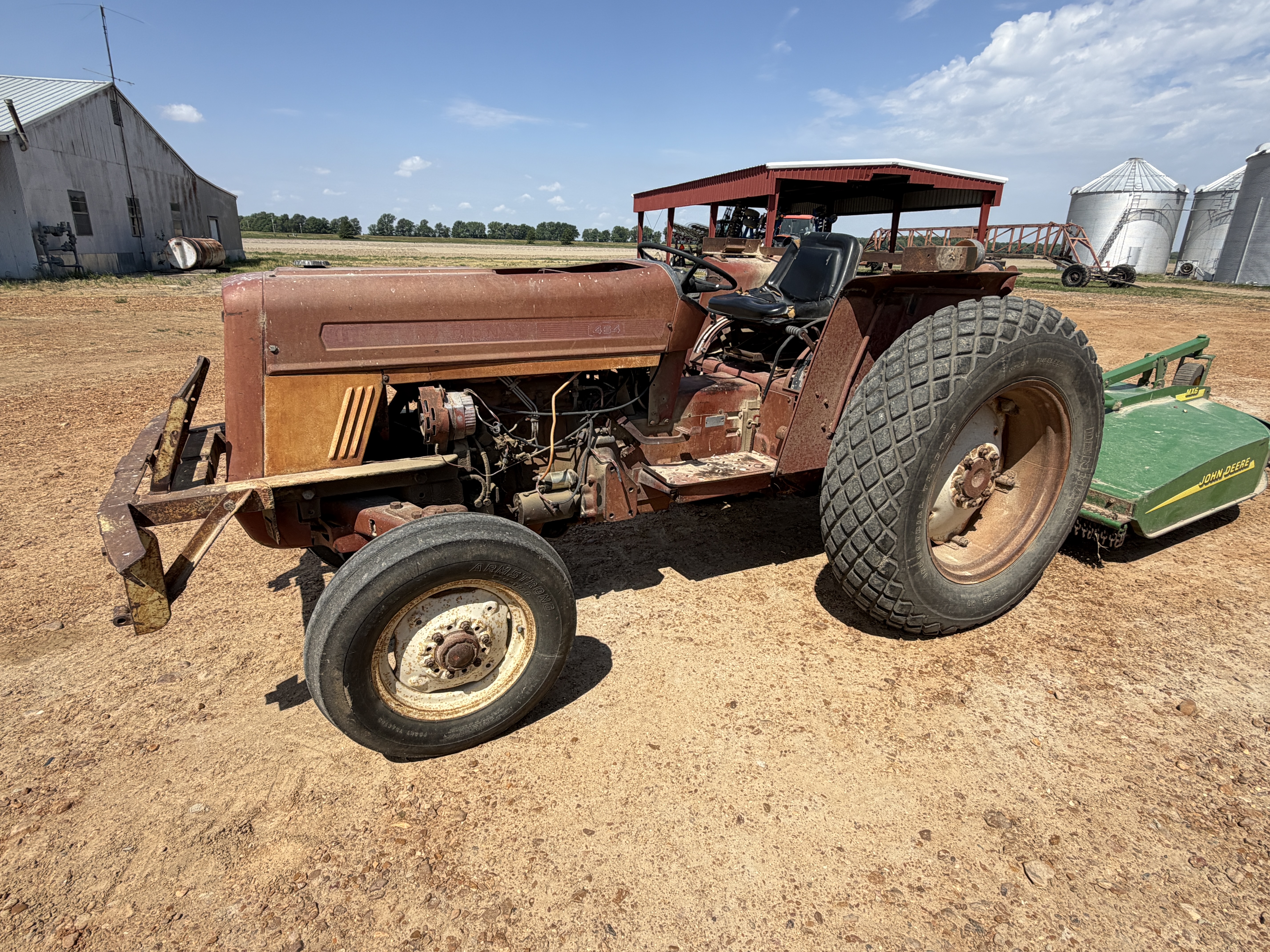 Moving Auction Image