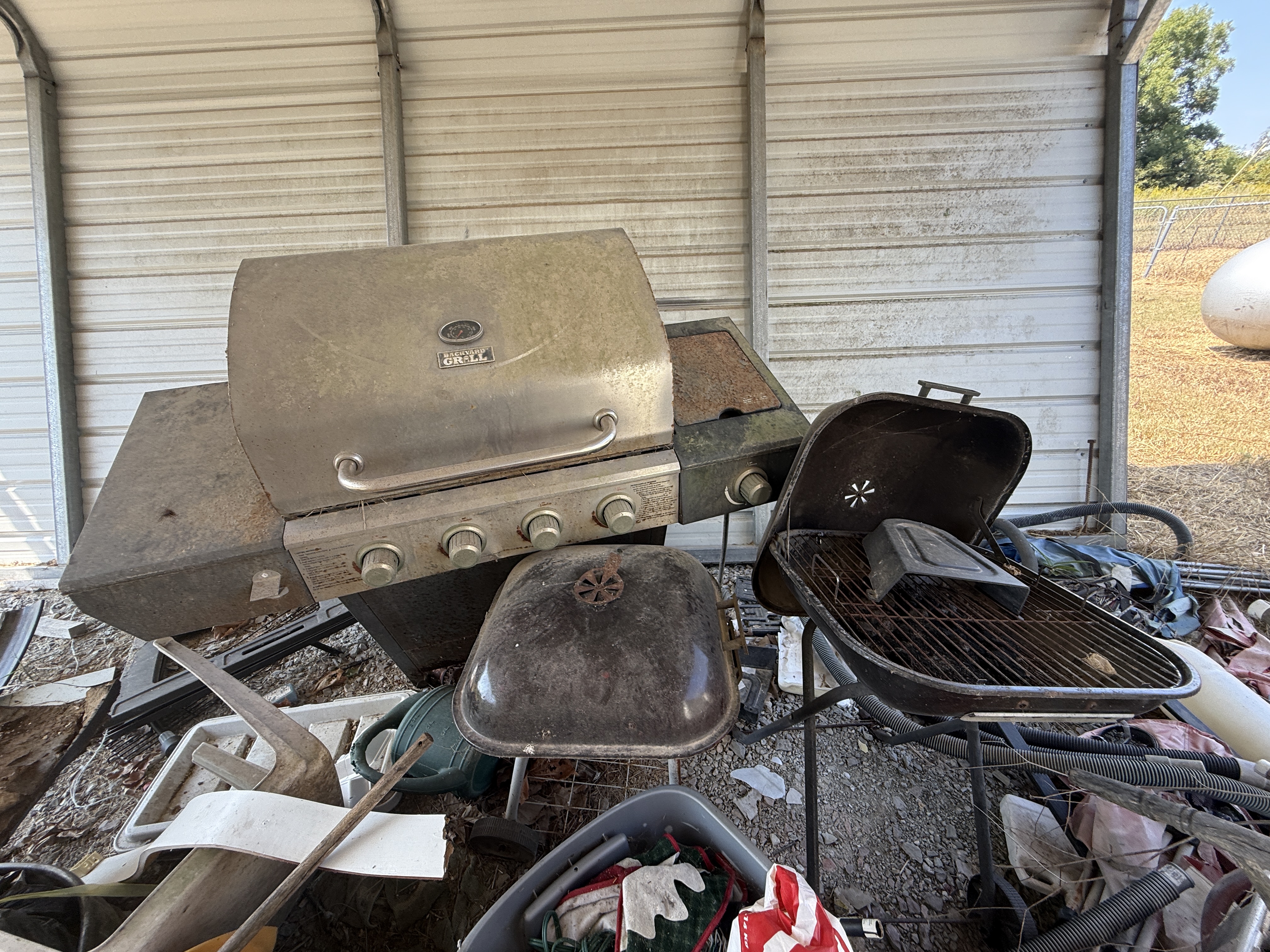 Real Estate & Personal Property Auction Image
