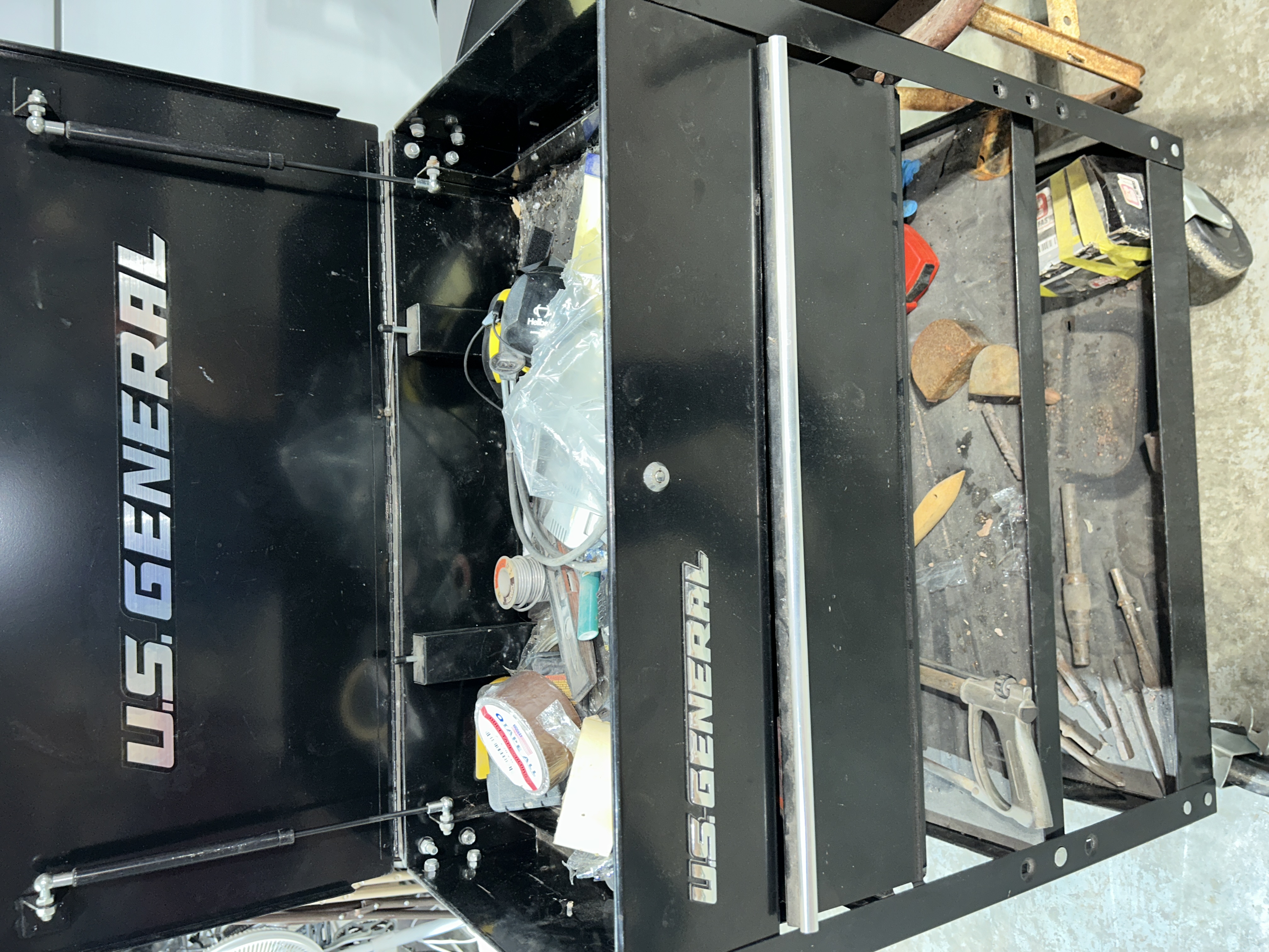 Estates of Gun & Bayonet Collection and Tools Image