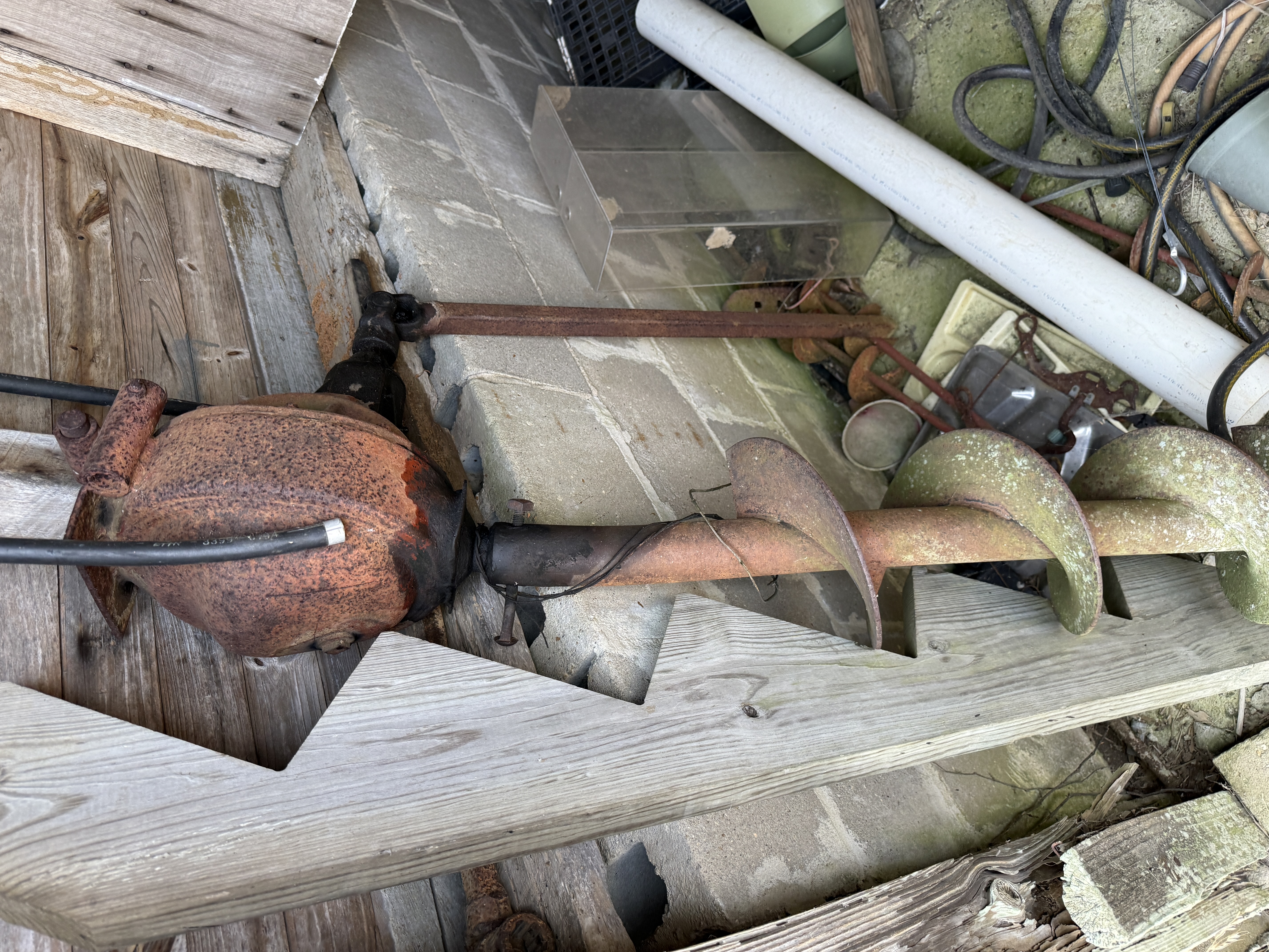 Real Estate & Personal Property Auction Image