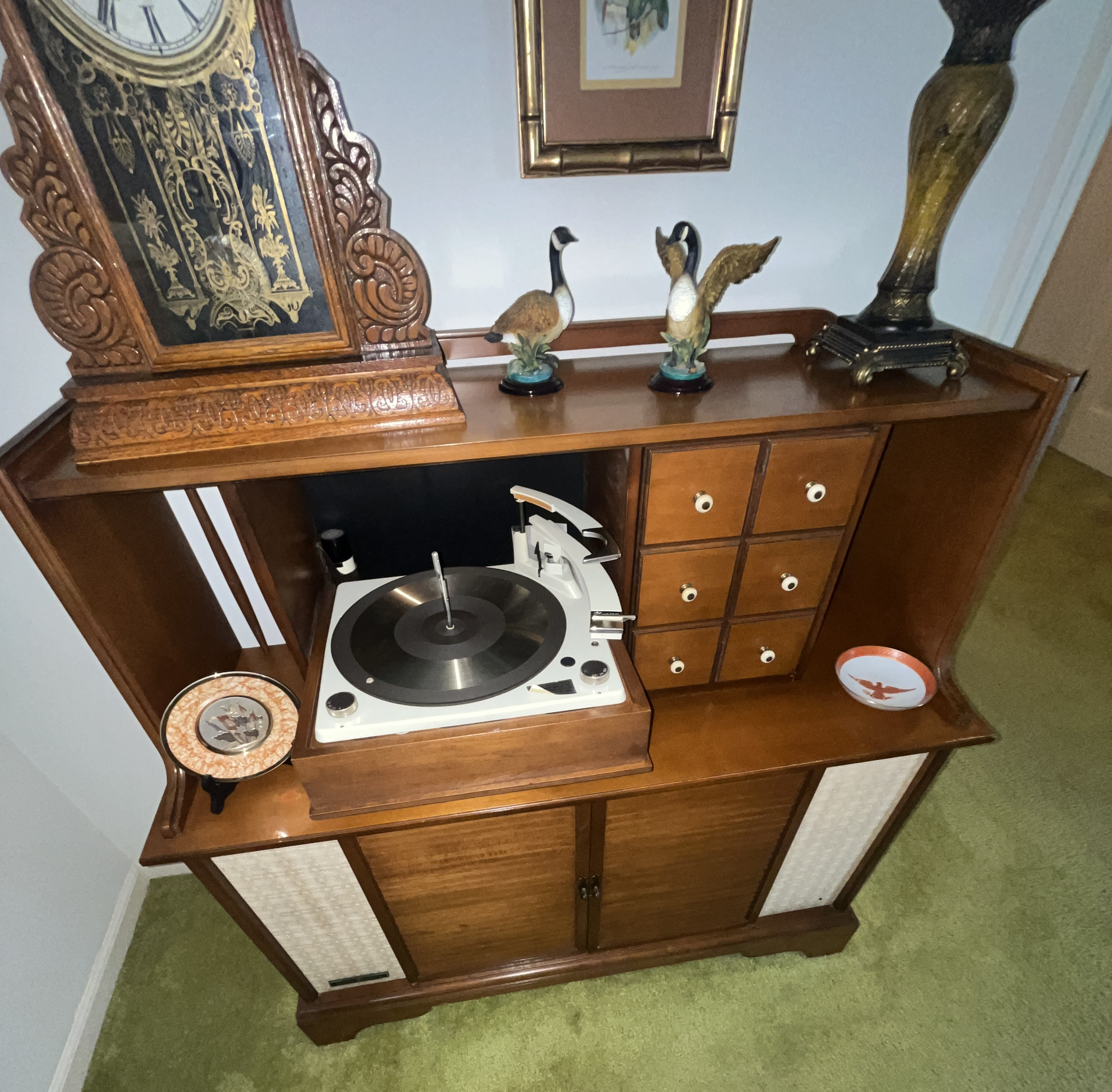 Estate Auction Image