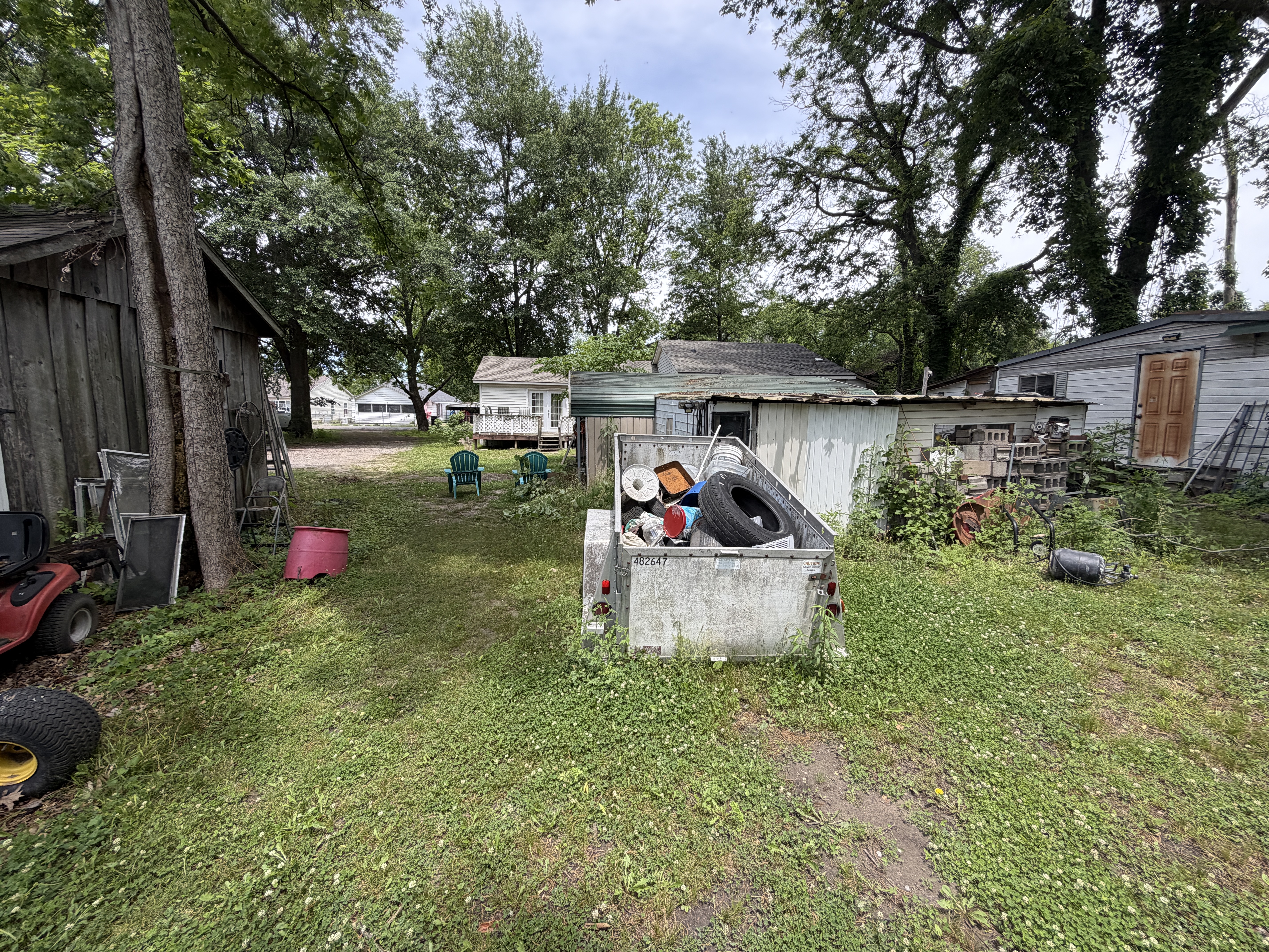 Real Estate & Personal Property Auction Image