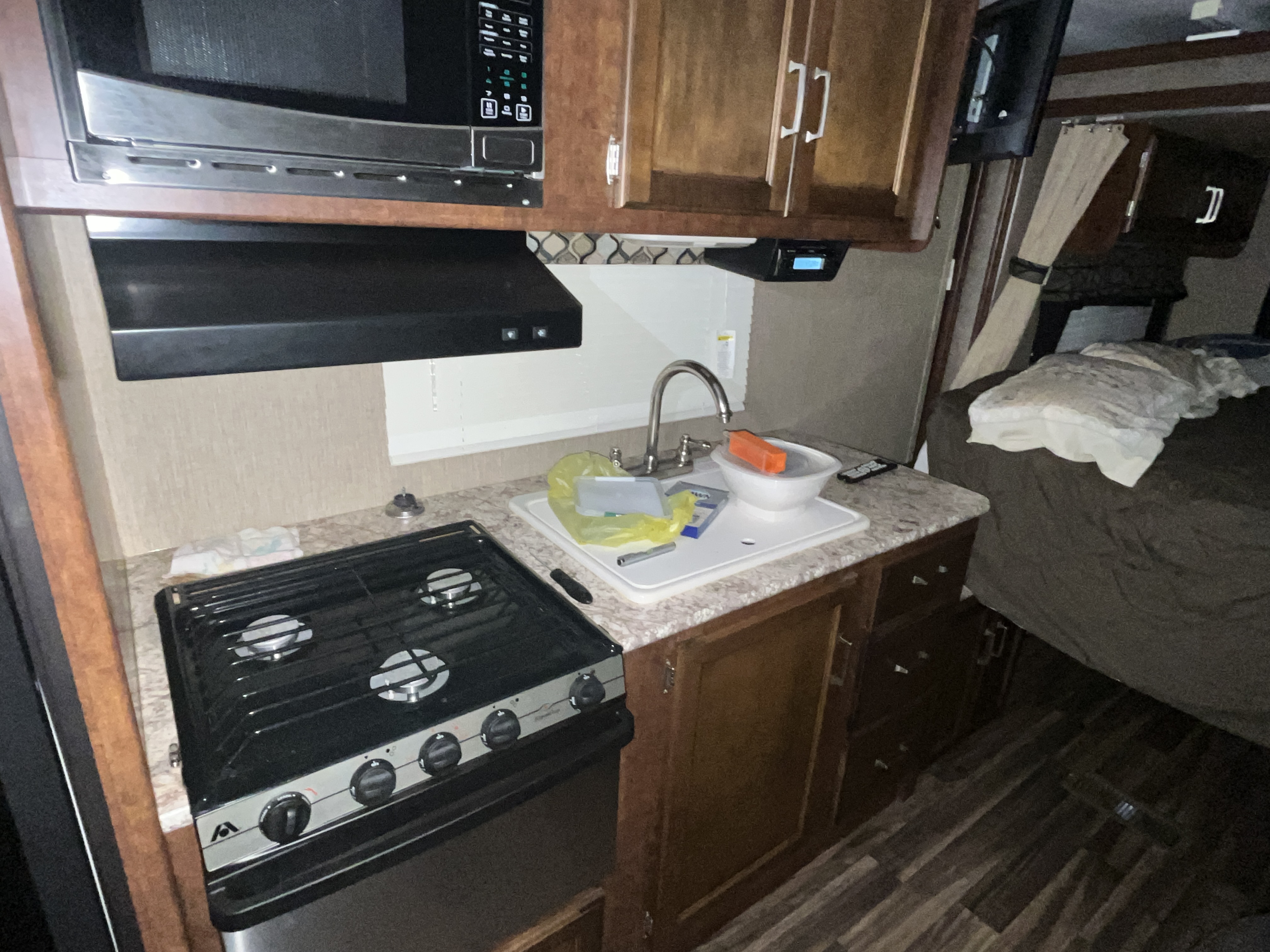 Real Estate & Personal Property Auction Image