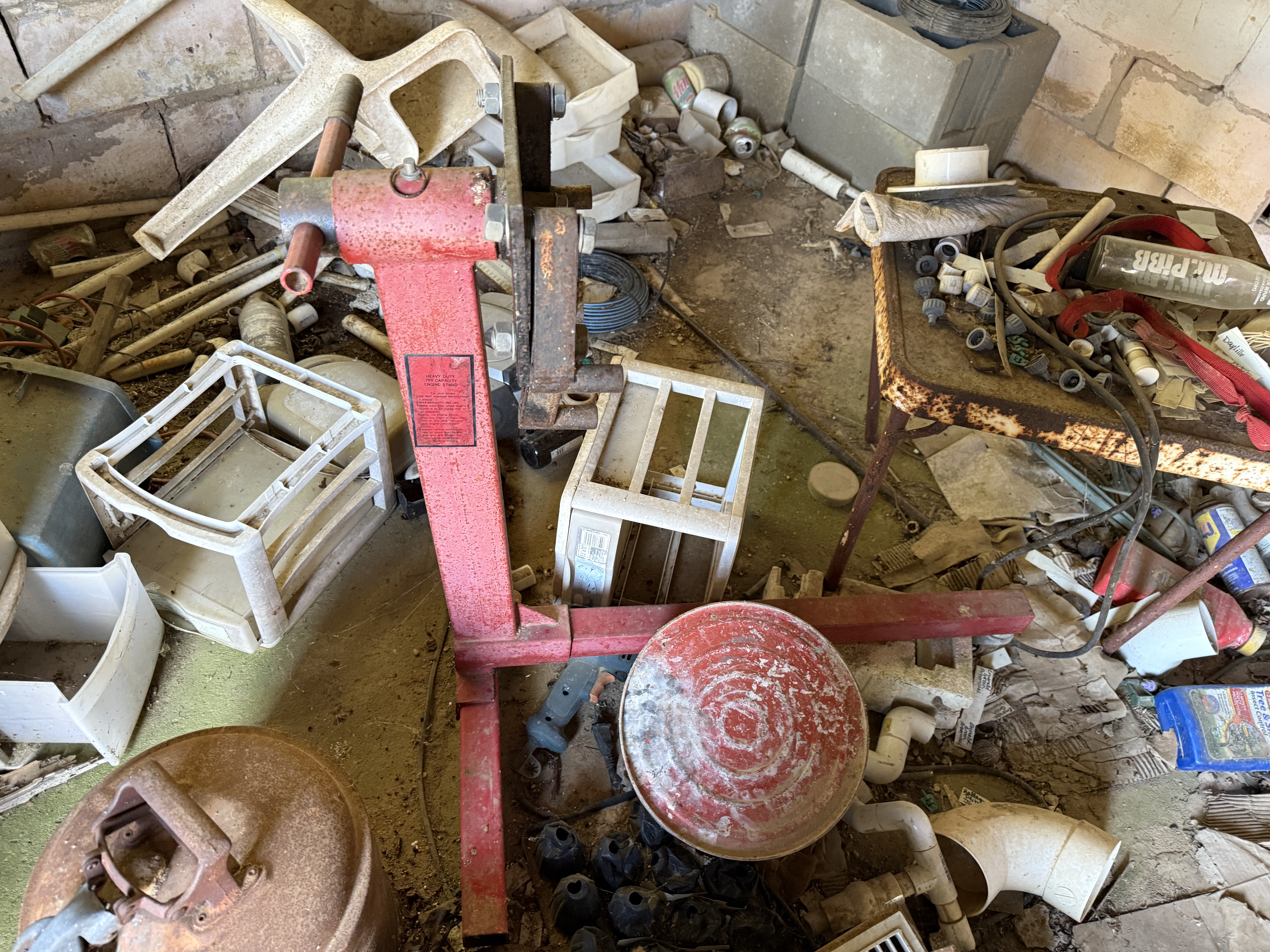 Real Estate & Personal Property Auction Image