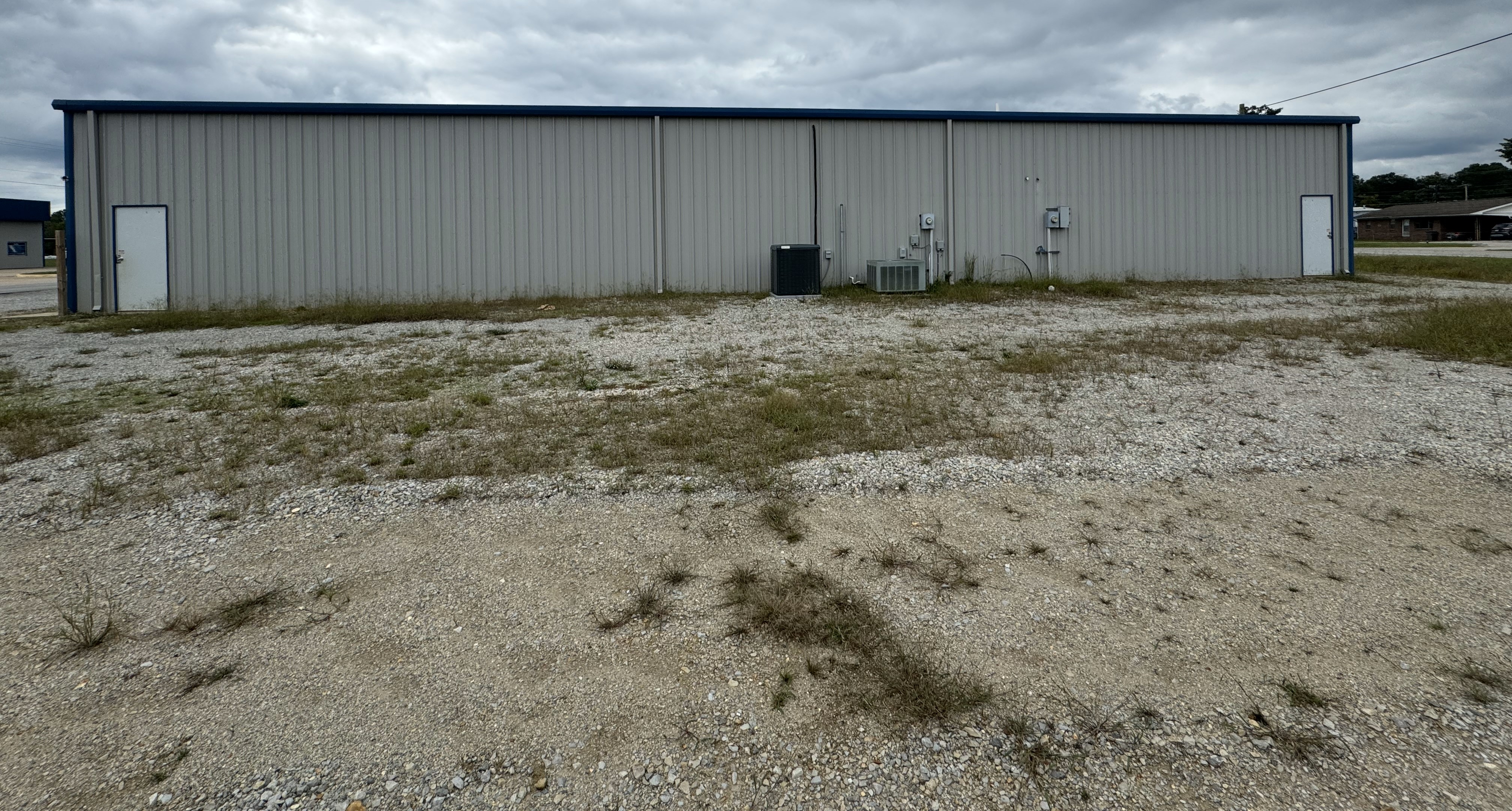 Commercial Property w/Steel Building (private sell, no auction date) Image