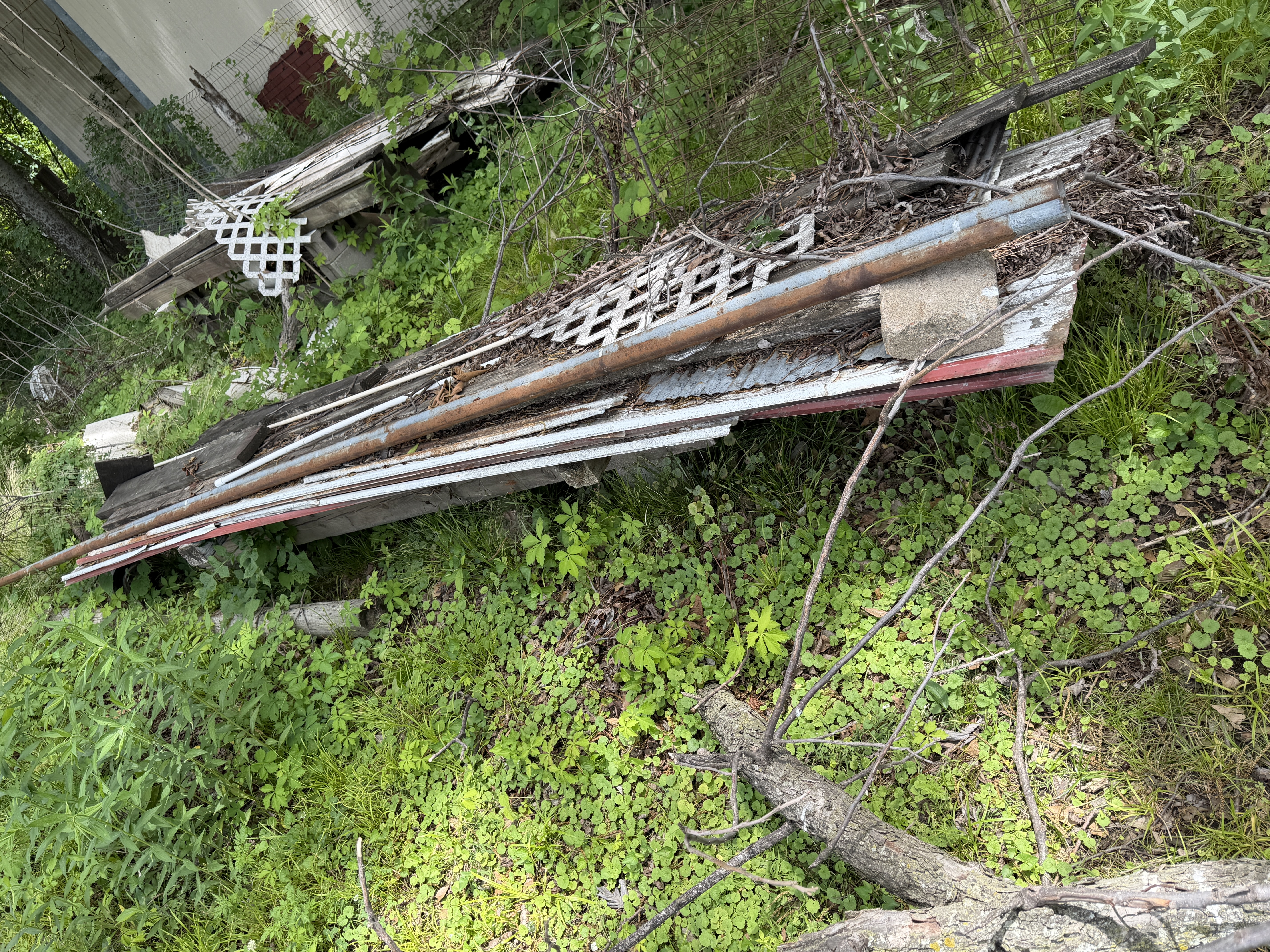 Real Estate & Personal Property Auction Image