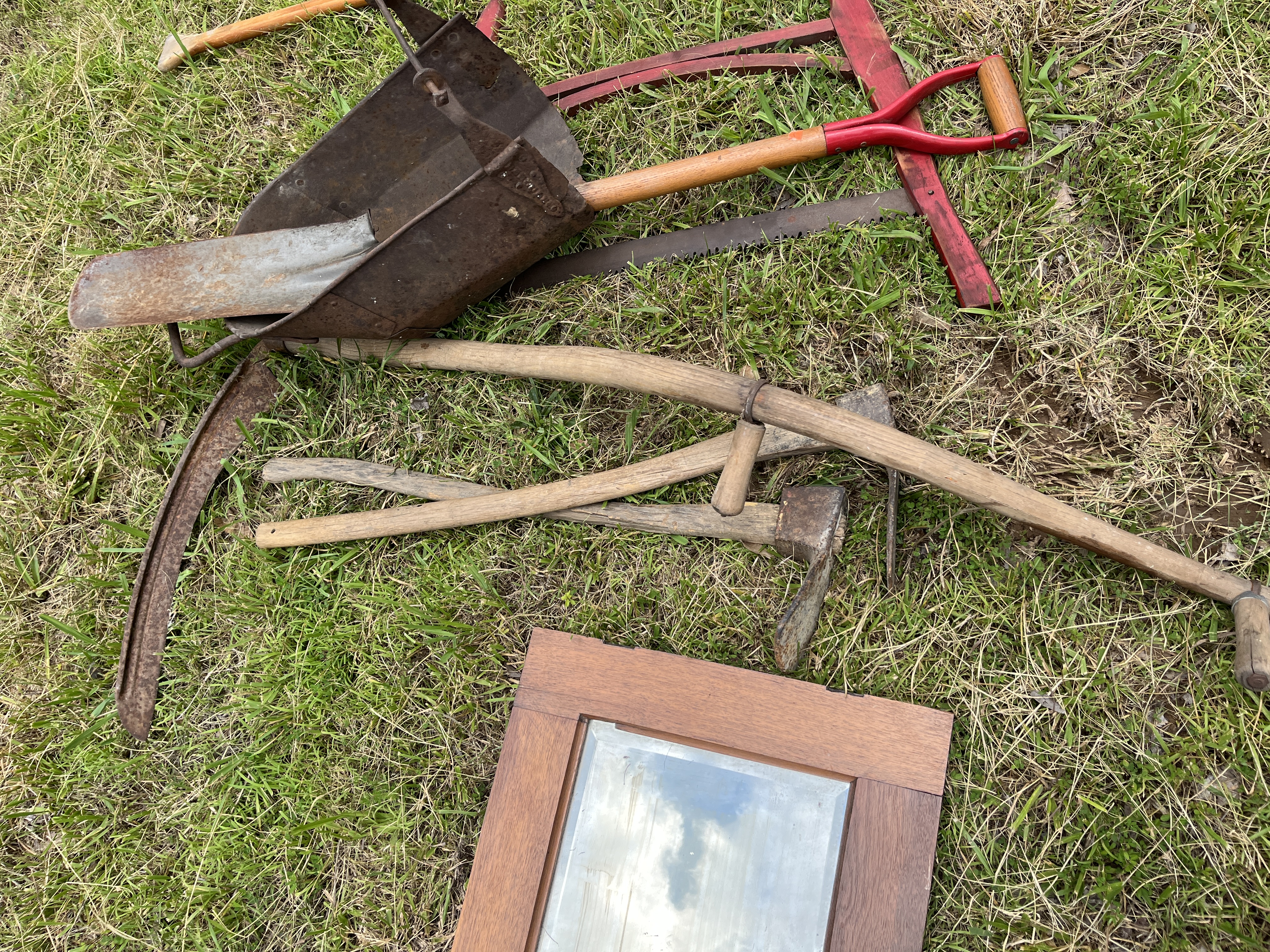 Real Estate & Personal Property Auction Image