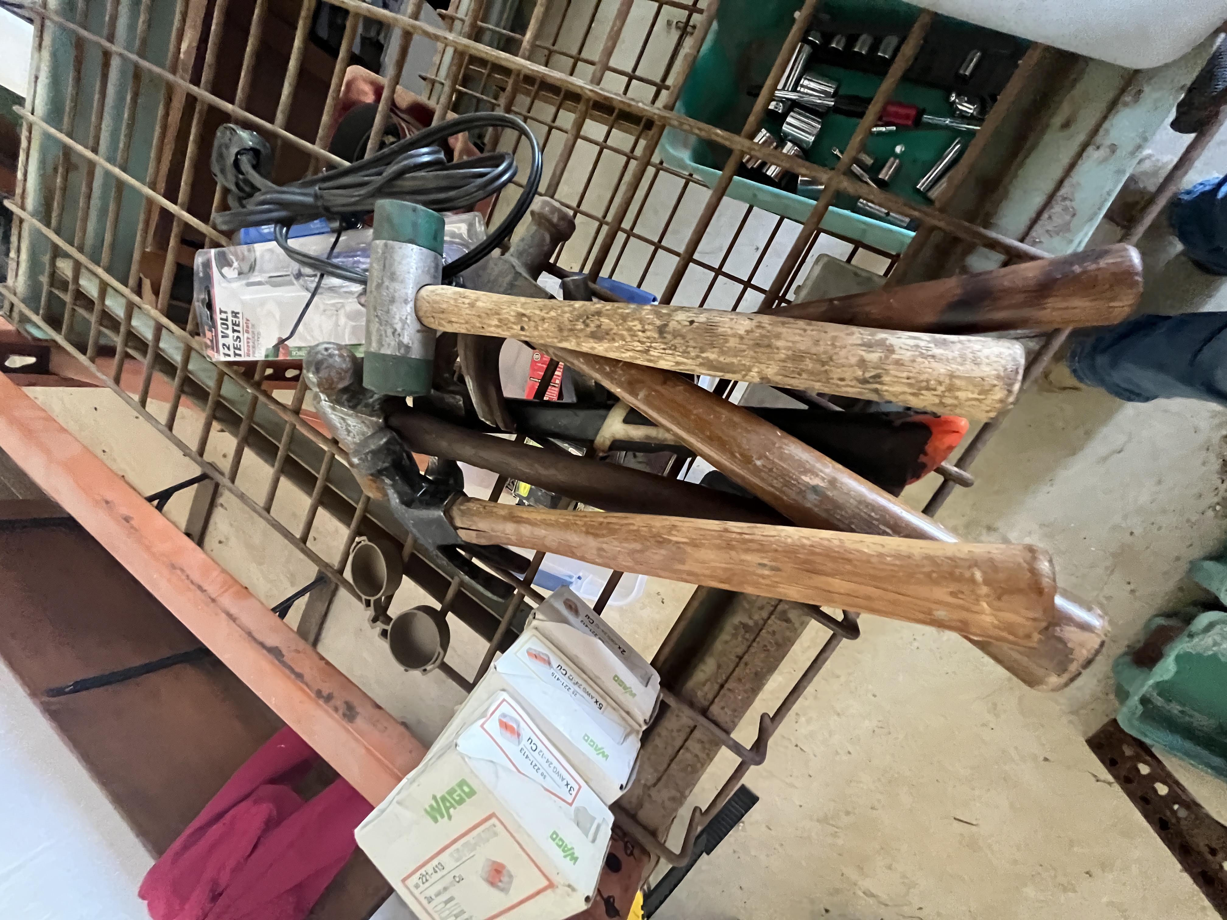 Real Estate & Personal Property Auction Image