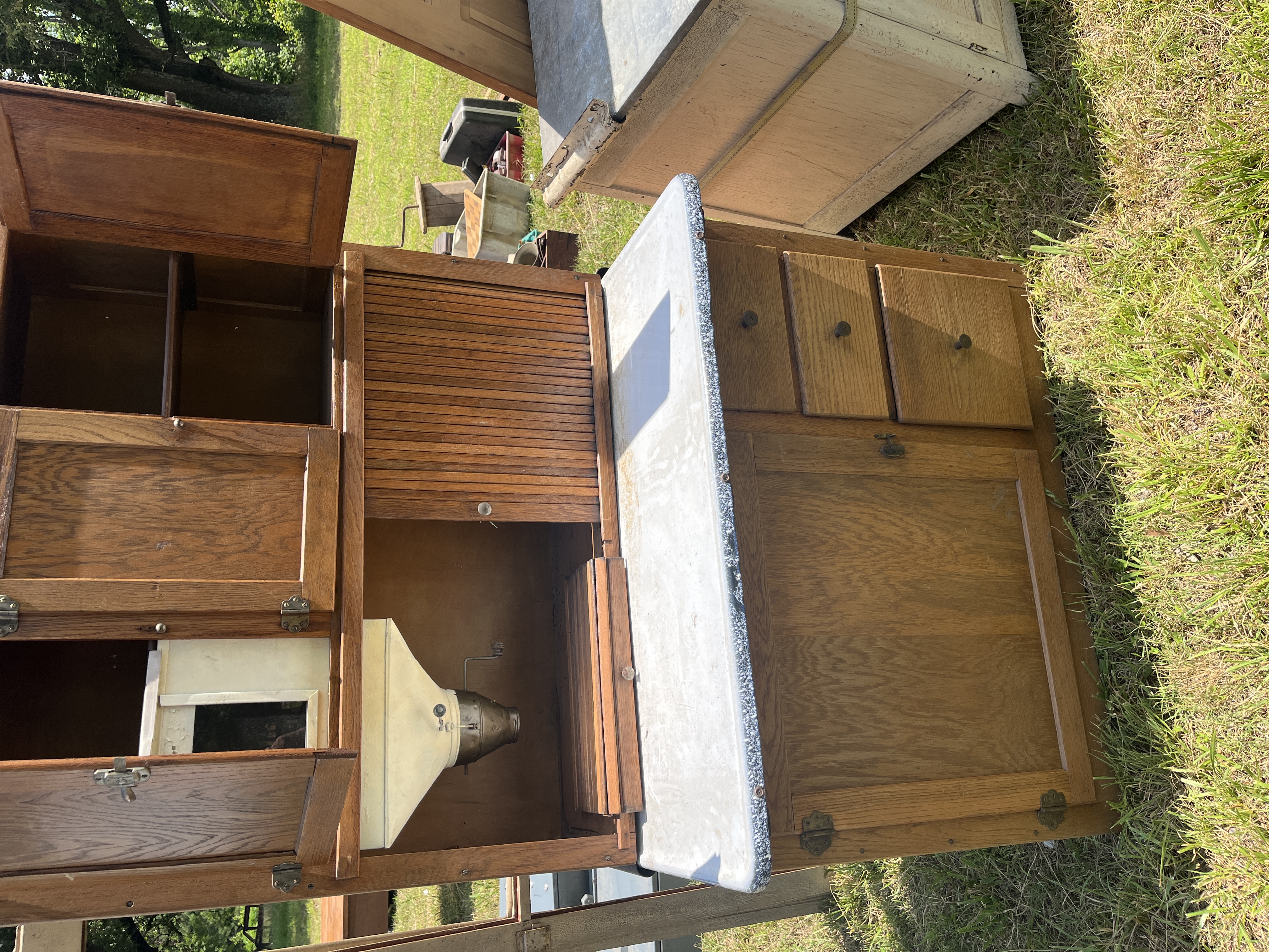 Real Estate & Personal Property Auction Image