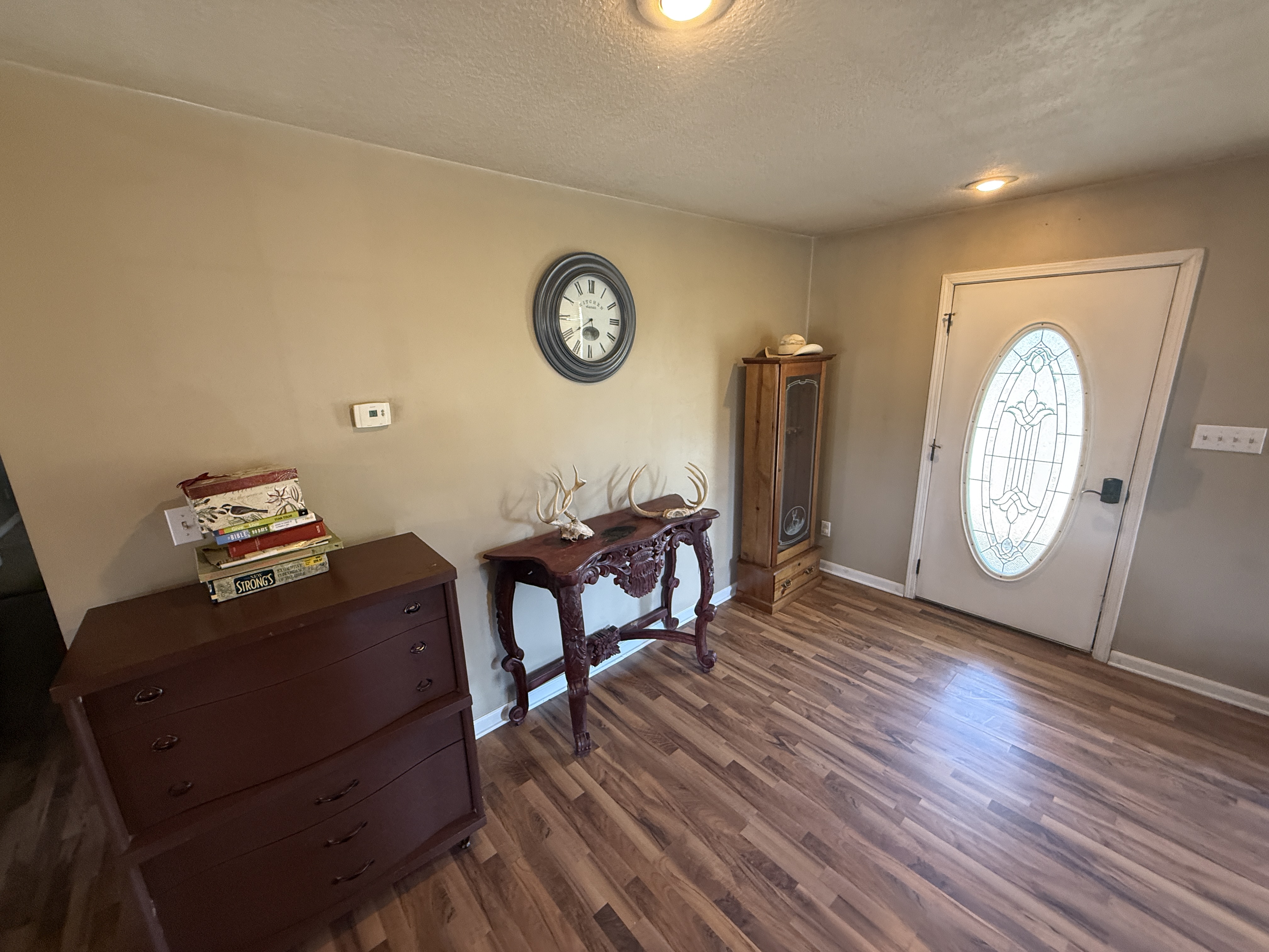 Real Estate & Personal Property Auction Image