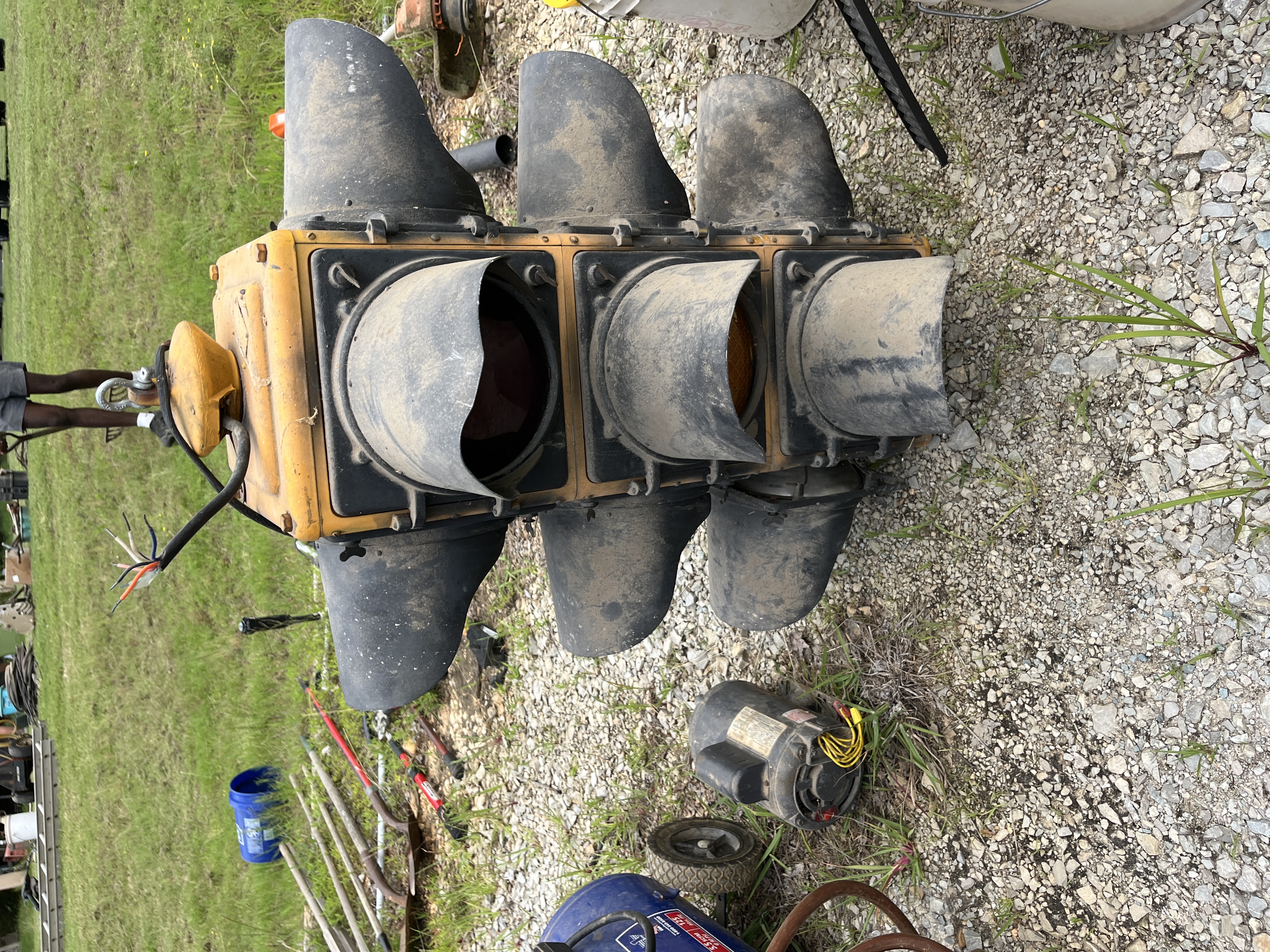Real Estate & Personal Property Auction Image