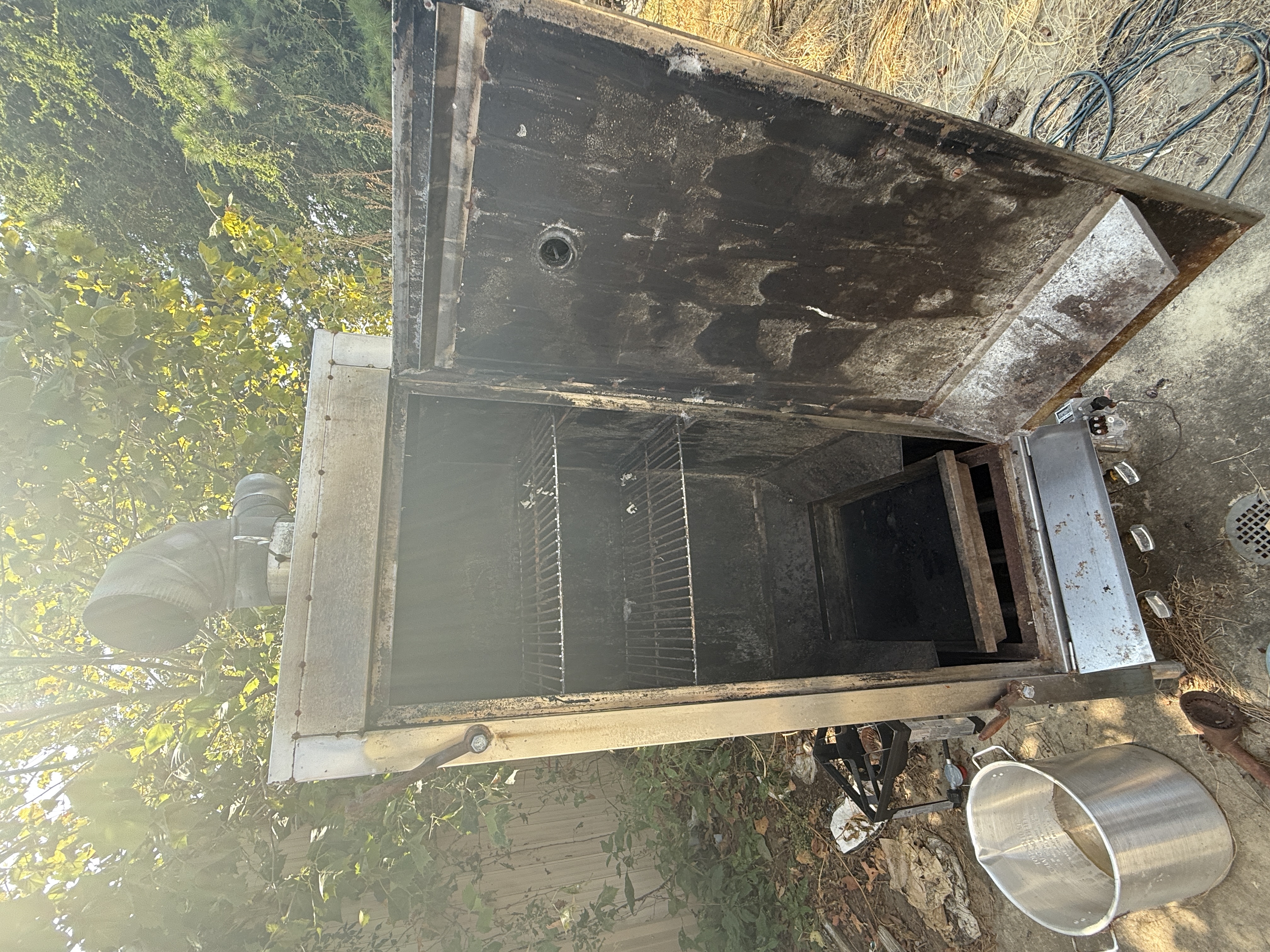 Real Estate & Personal Property Auction Image