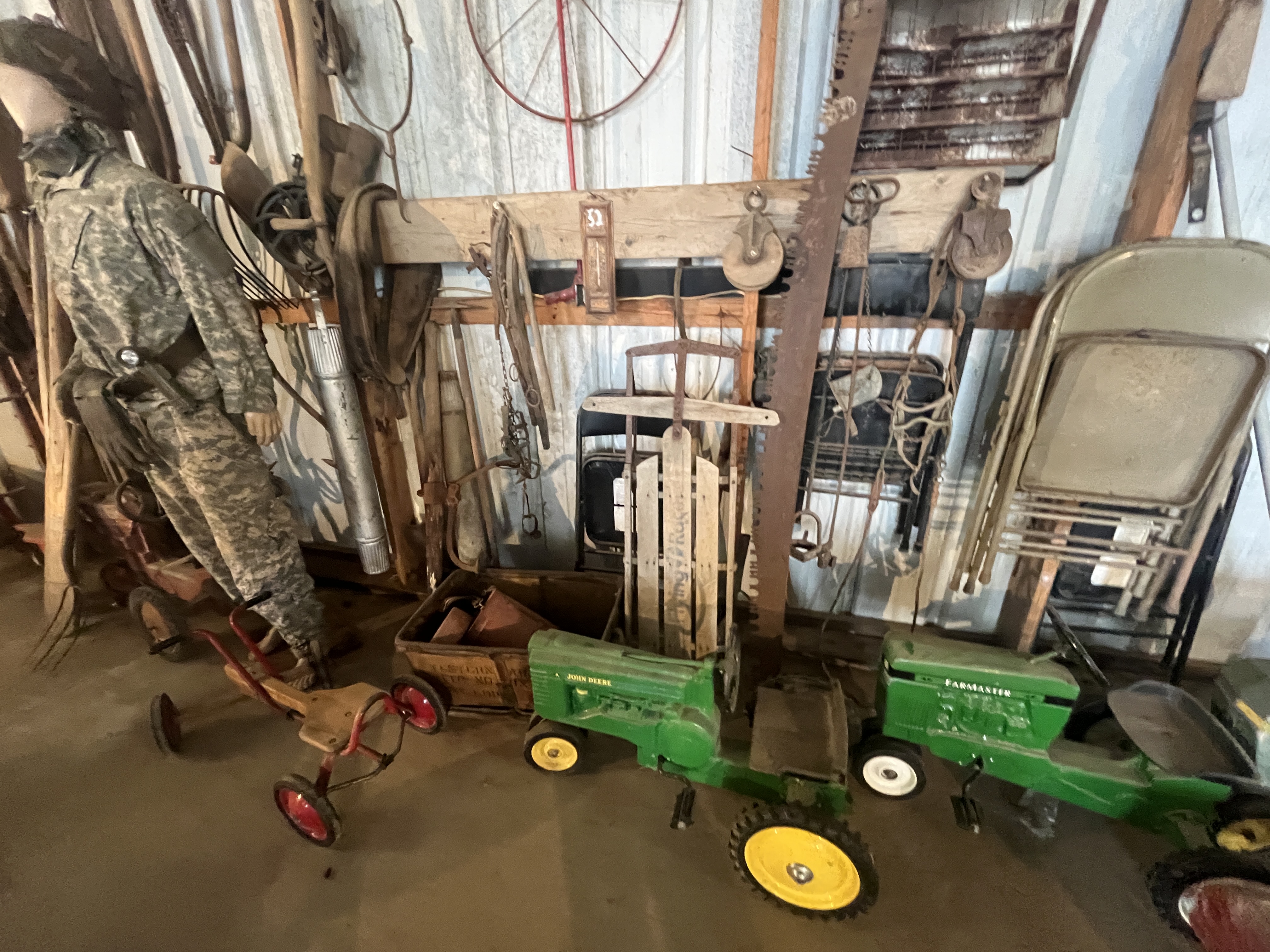 Collector's Dream Auction Image